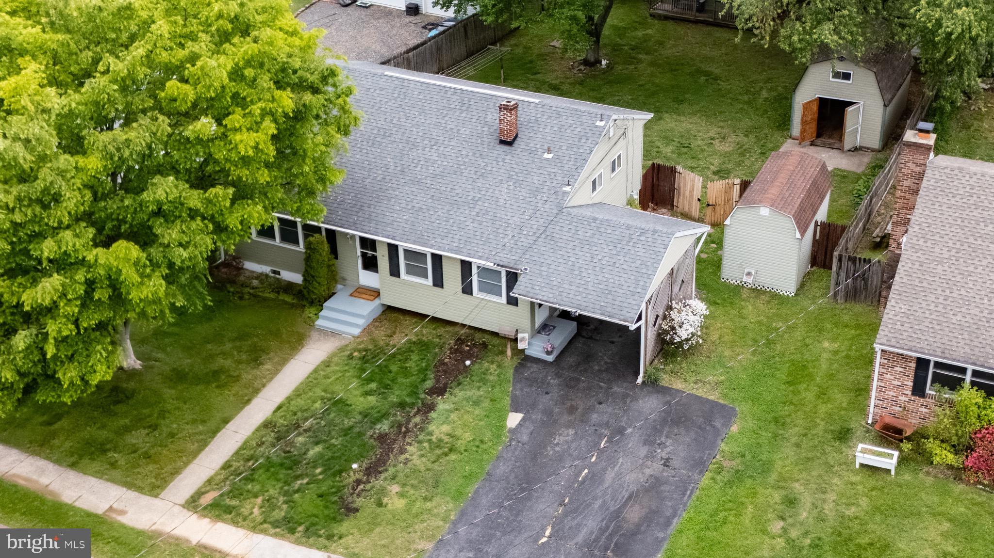 CHESTNUT HILL ESTATES - Residential