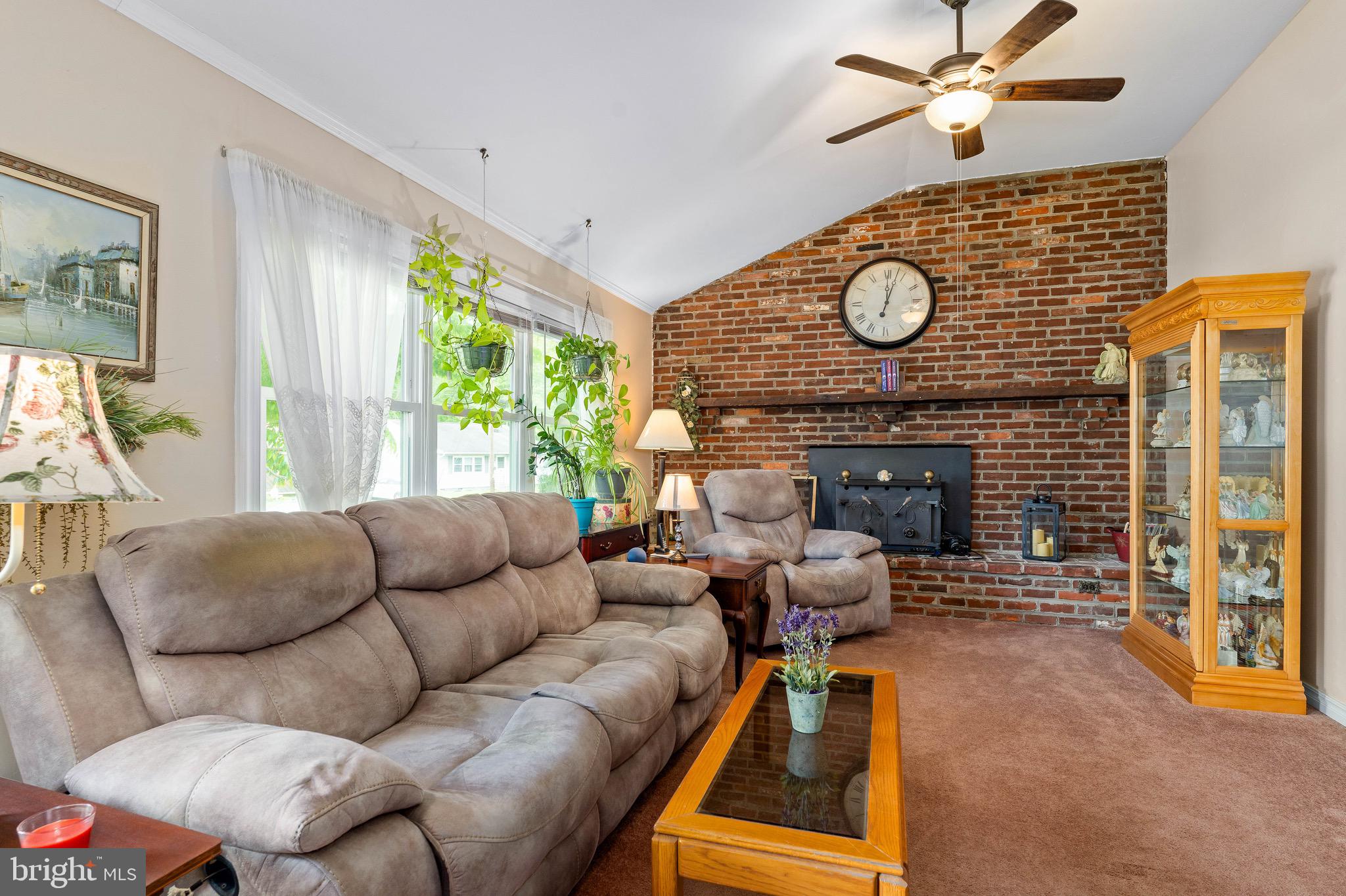 63 W STEPHEN DRIVE