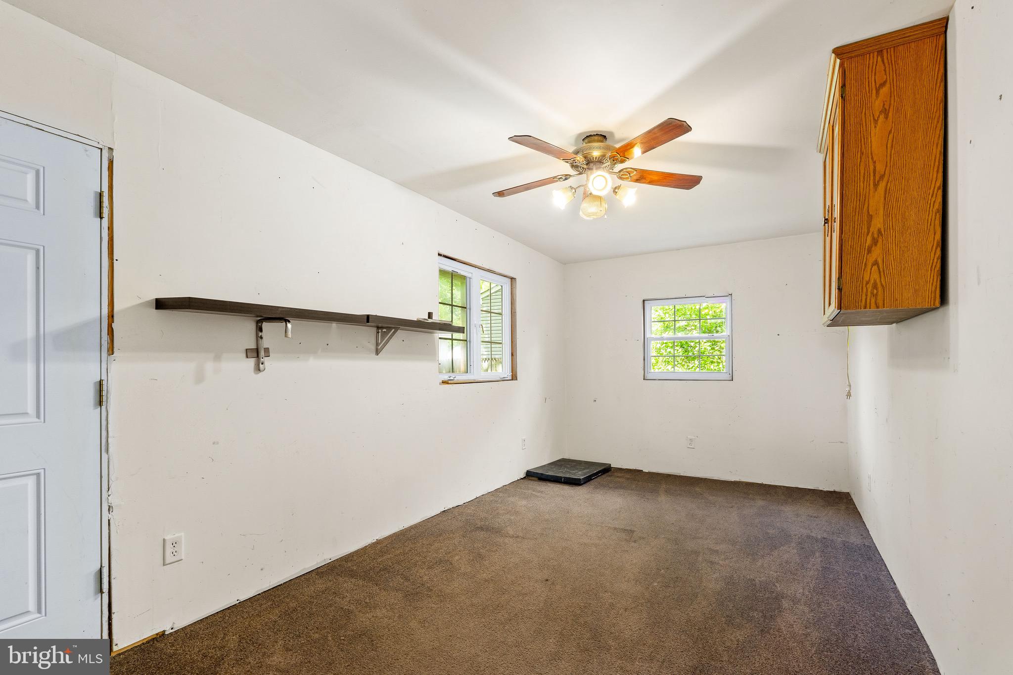 CHESTNUT HILL ESTATES - Residential