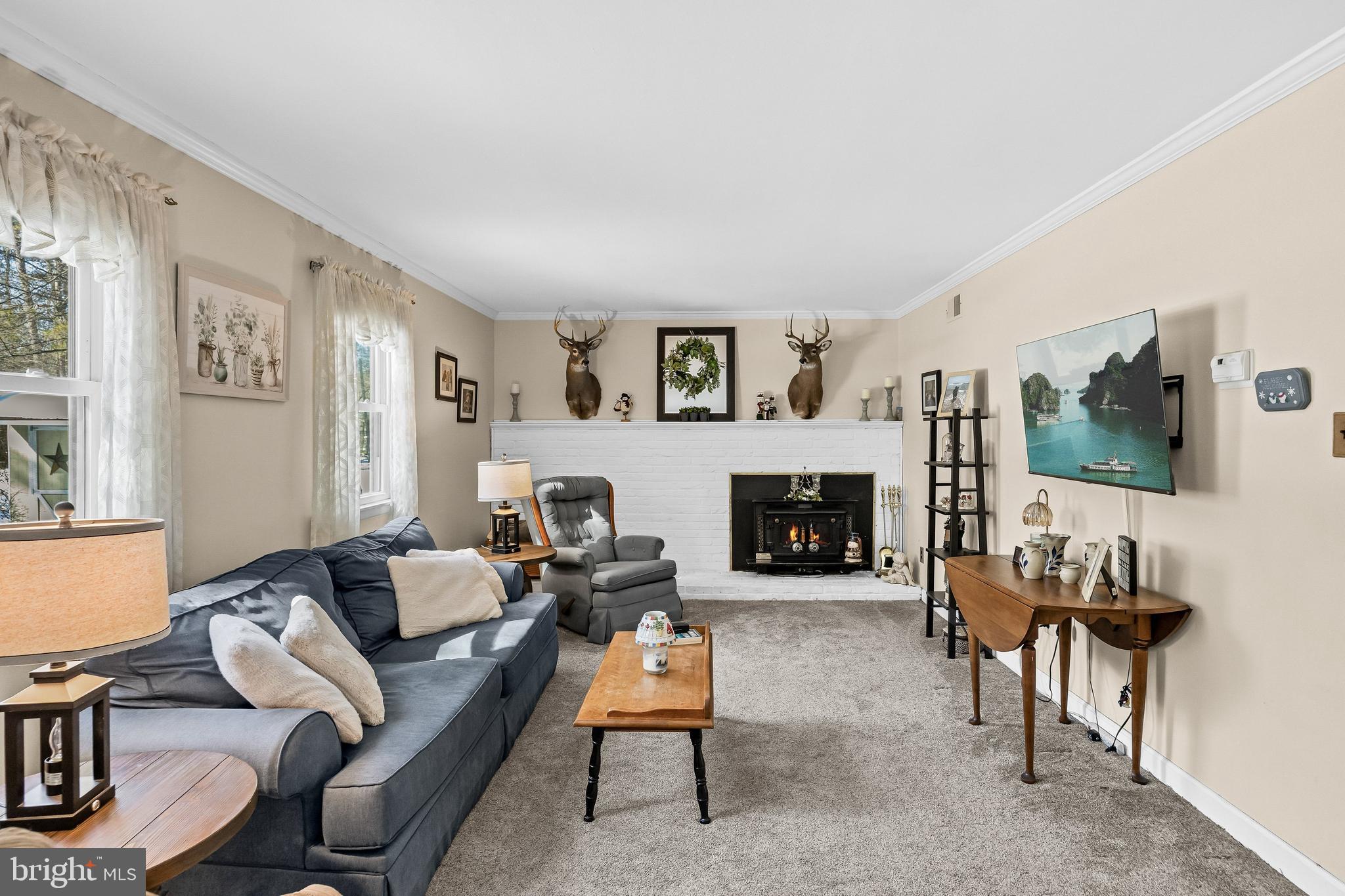 NONE AVA ILABLE - Residential