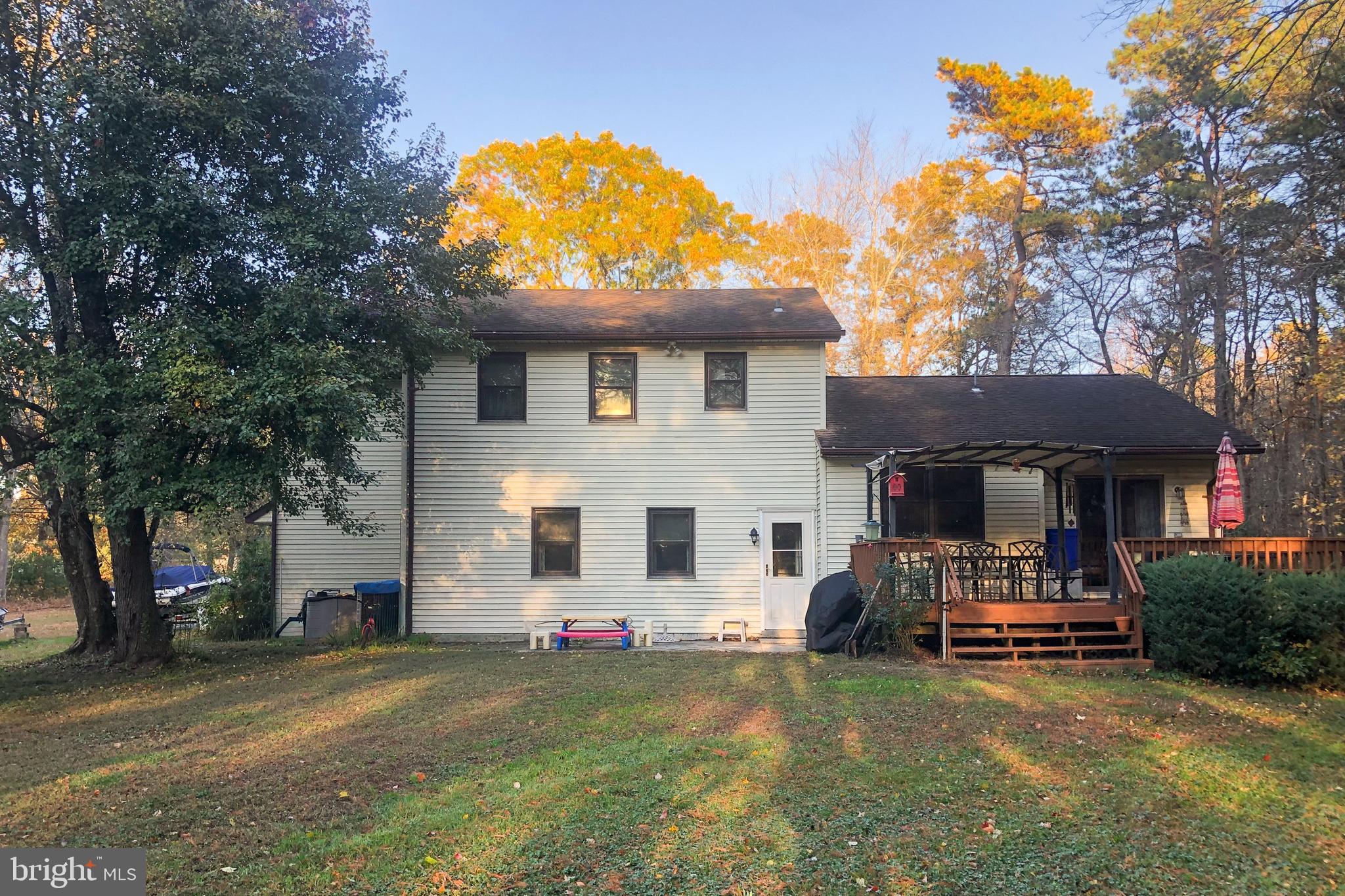 NONE AVA ILABLE - Residential