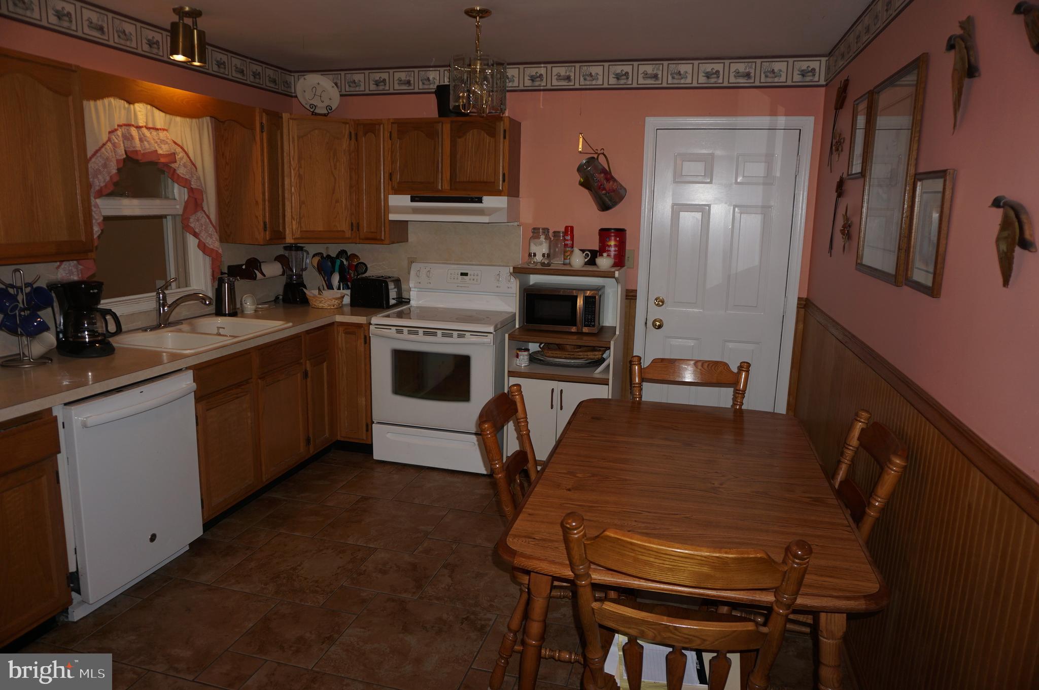 LOWER WINDSOR TWP - Residential
