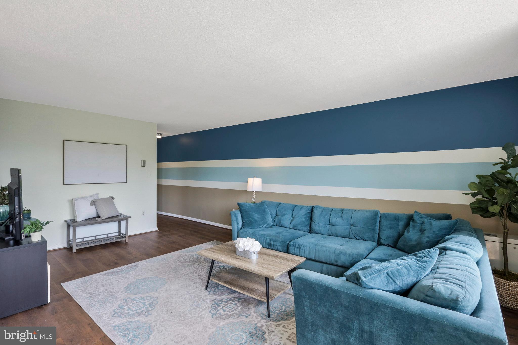 THE CARLTON - Residential