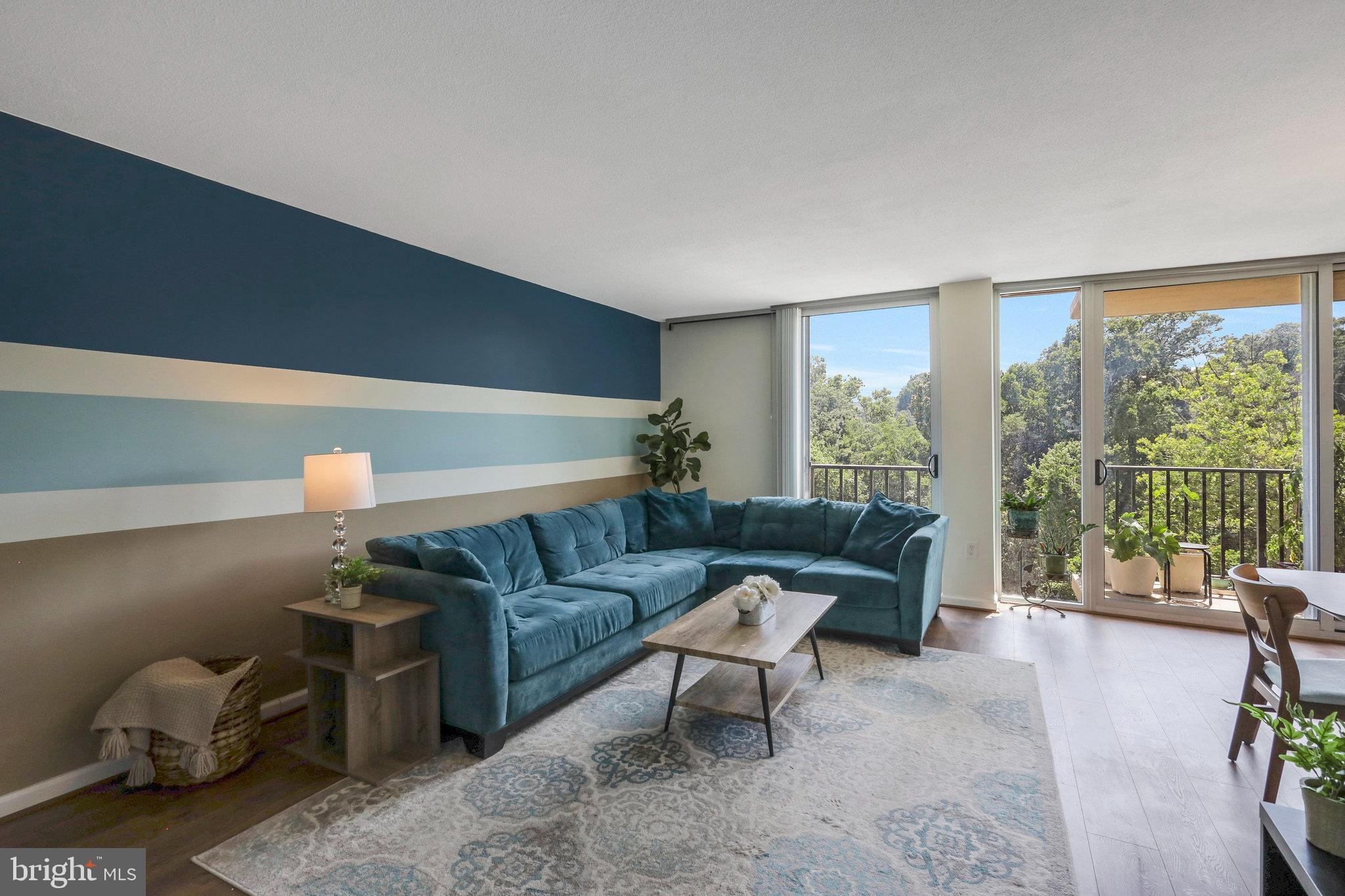 THE CARLTON - Residential