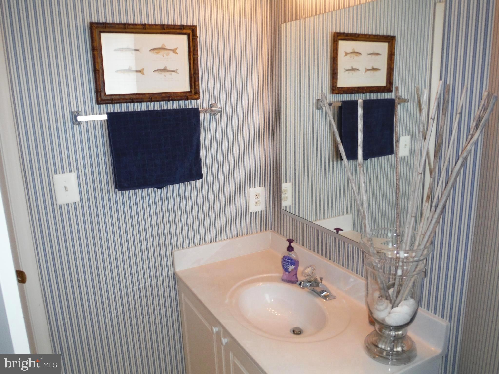 TOMES LANDING - Residential