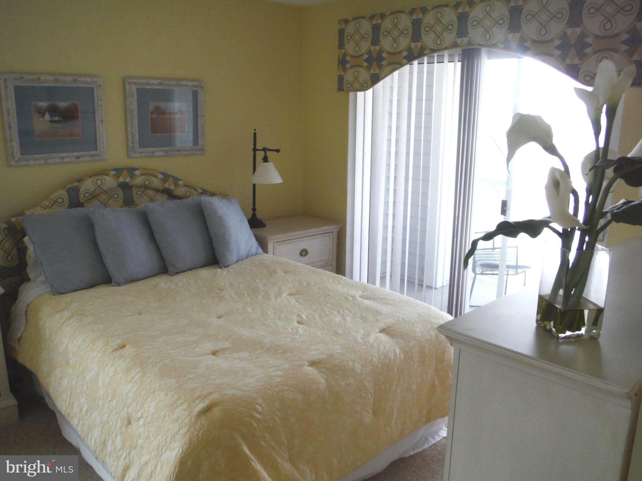 TOMES LANDING - Residential