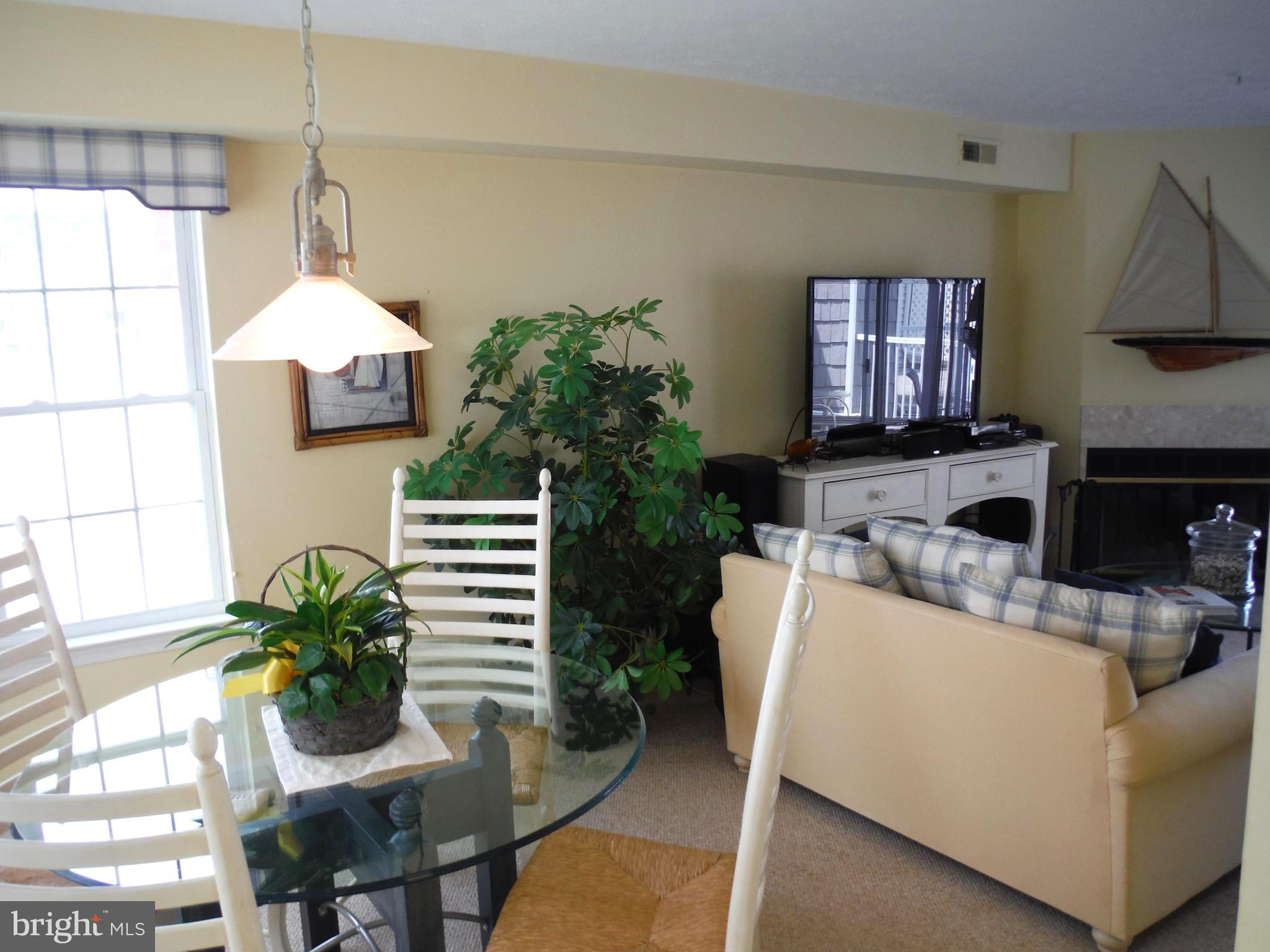 TOMES LANDING - Residential