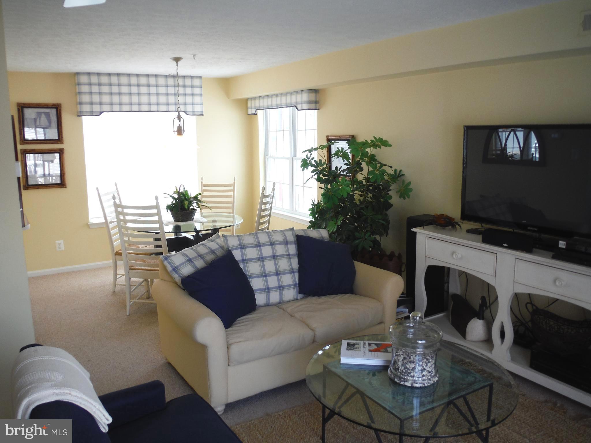 TOMES LANDING - Residential