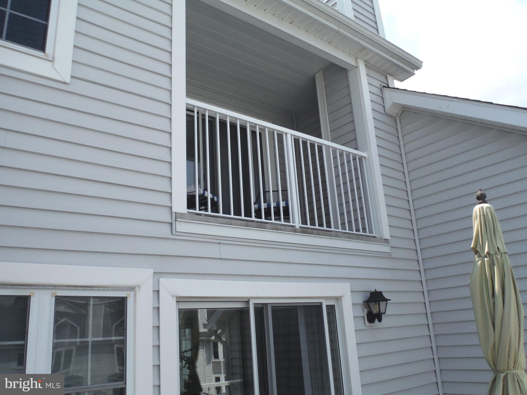 TOMES LANDING - Residential