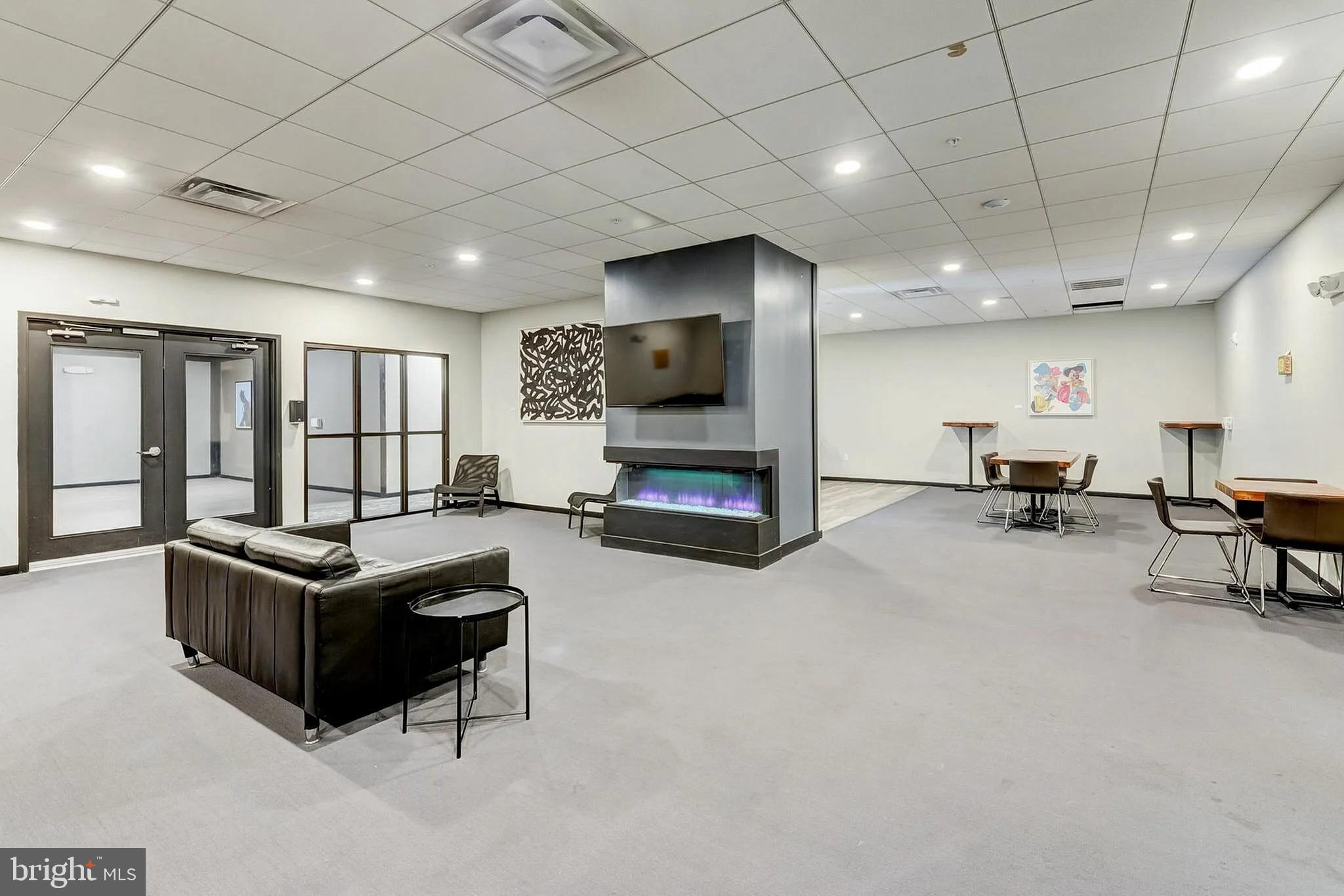 FRANCISVILLE - Residential Lease