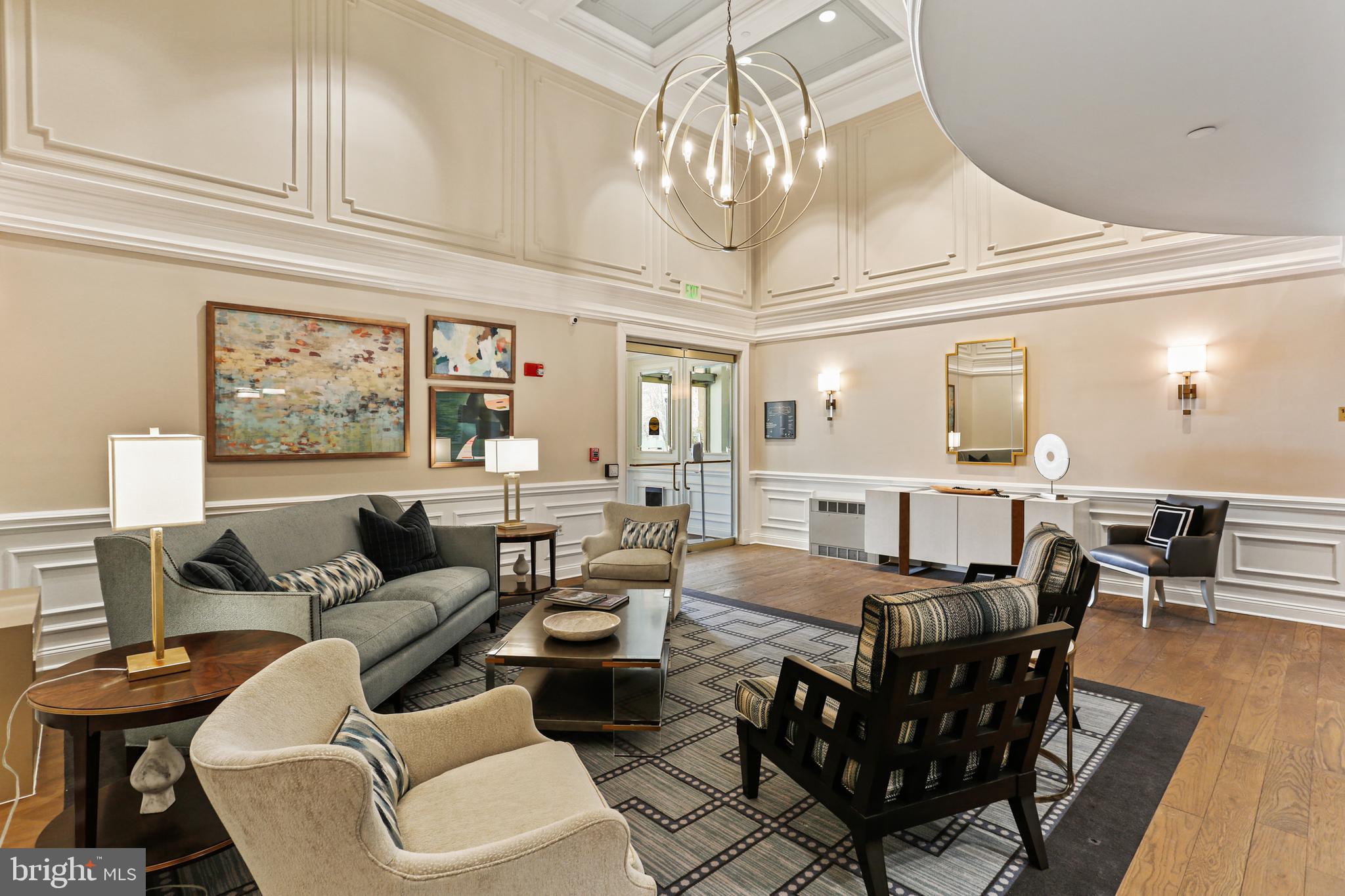 ROUNDWOOD RIDGE - Residential