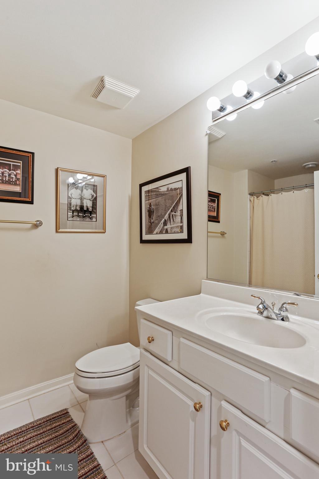 ROUNDWOOD RIDGE - Residential