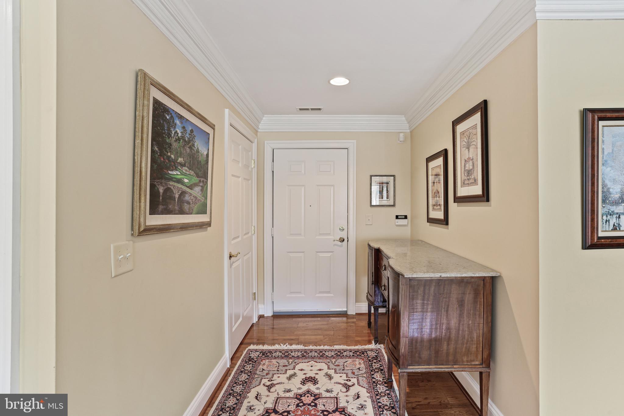 ROUNDWOOD RIDGE - Residential