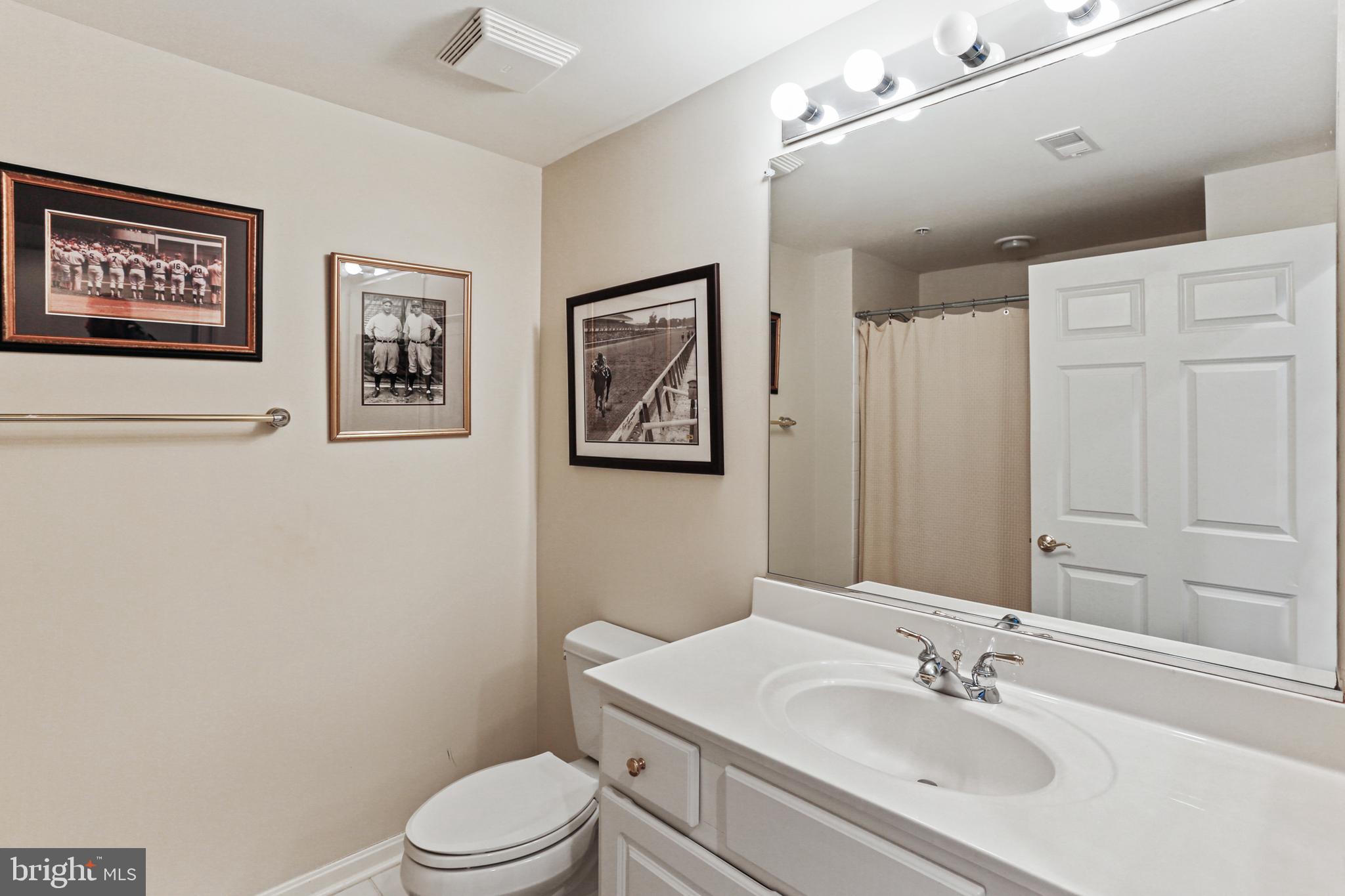 ROUNDWOOD RIDGE - Residential