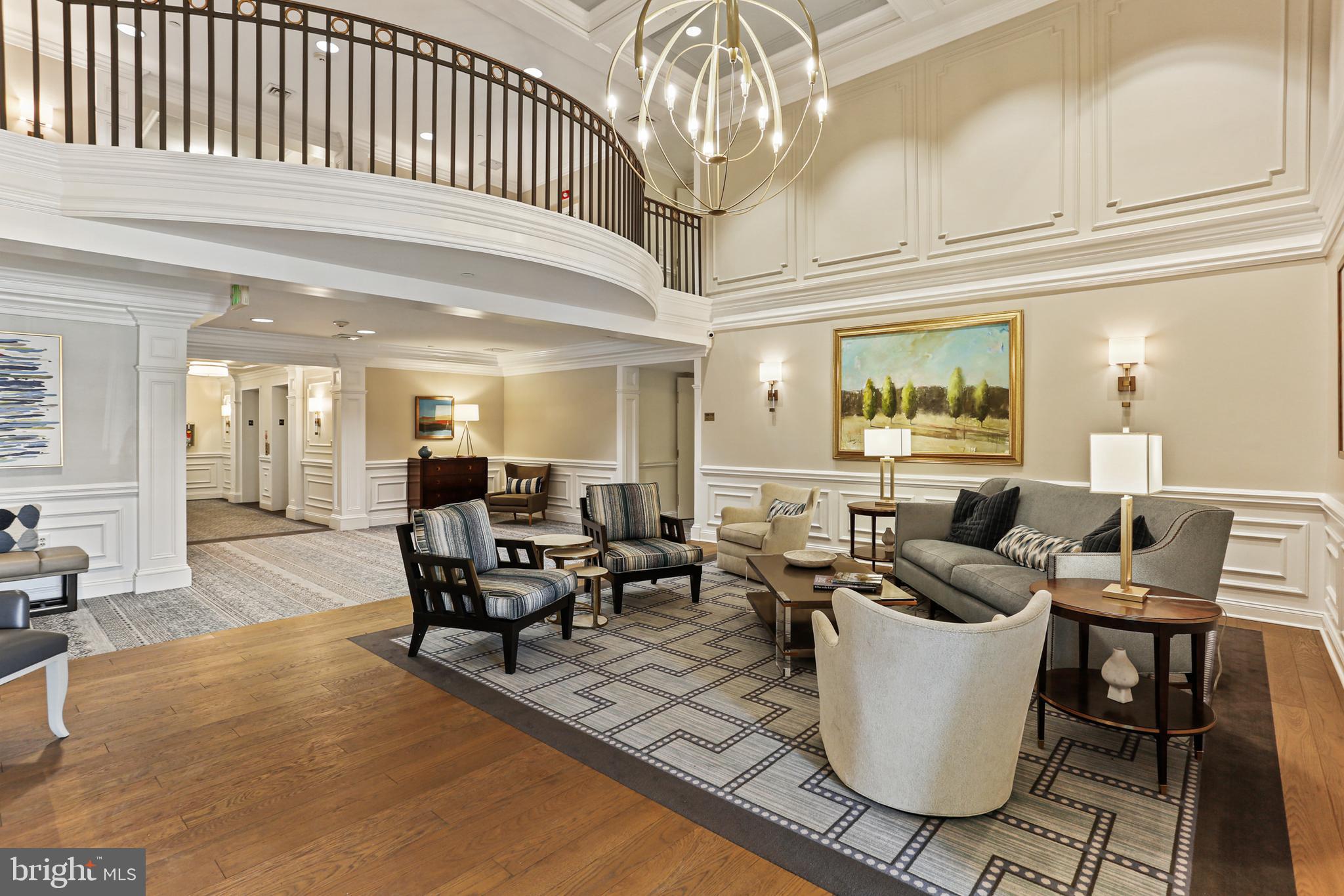 ROUNDWOOD RIDGE - Residential