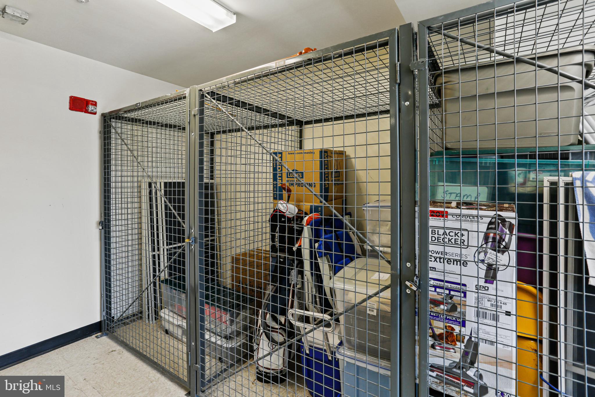 ROUNDWOOD RIDGE - Residential