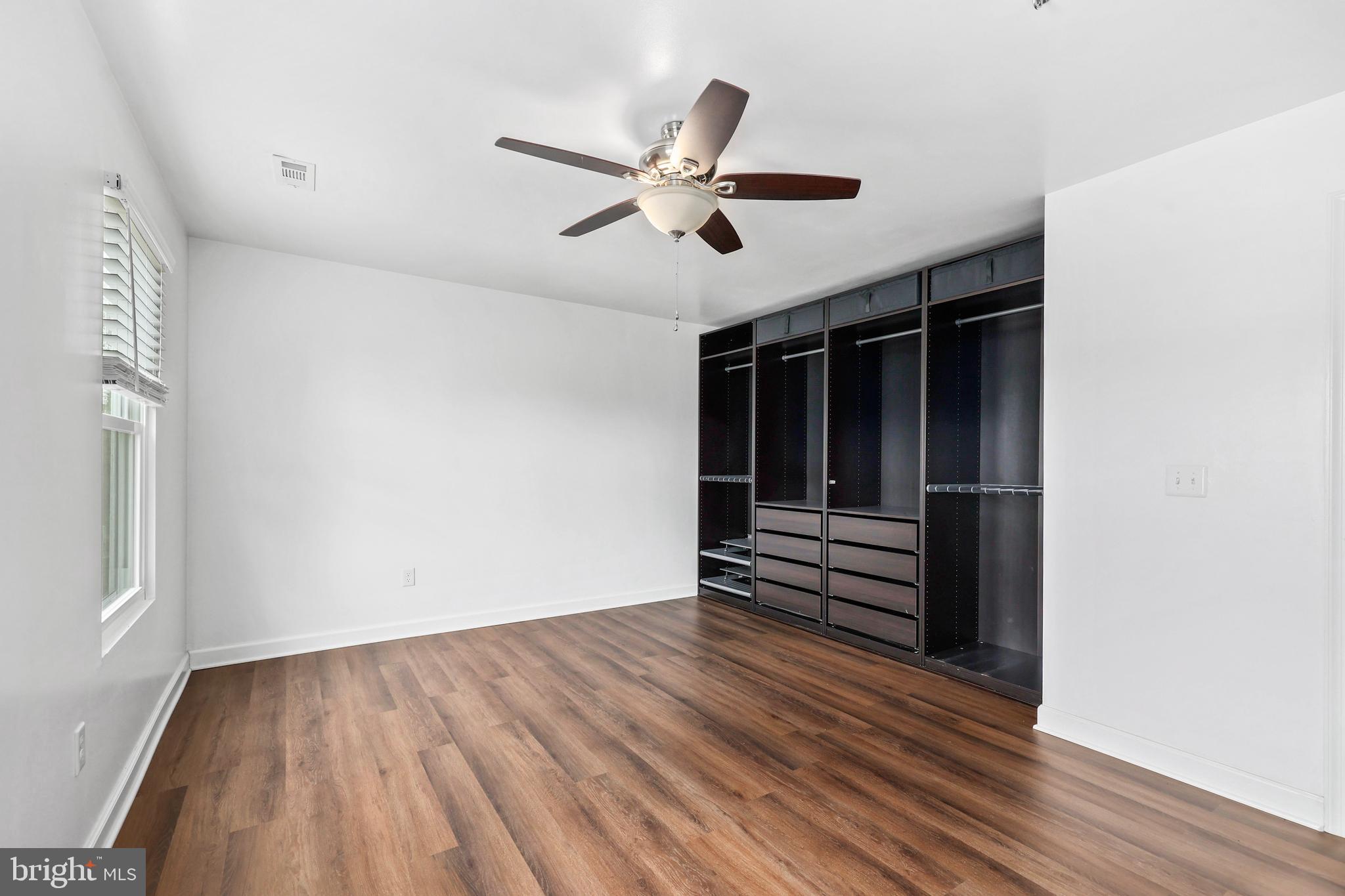 BROOKWOOD - Residential