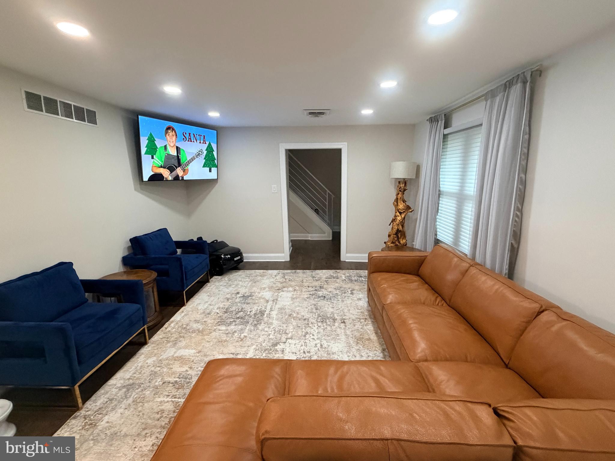 1905 LIMEKILN PIKE