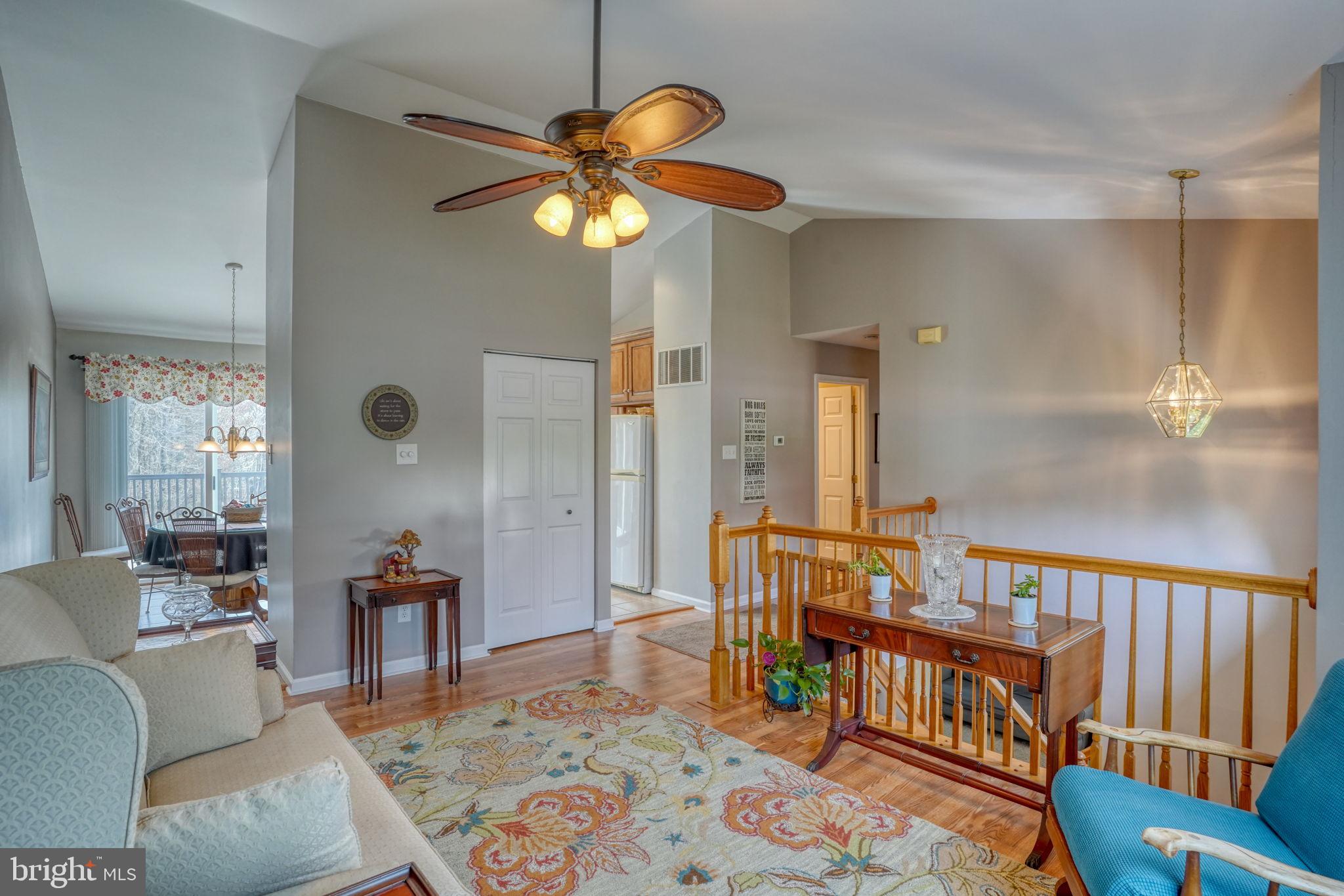 CHANDELEUR WOODS - Residential