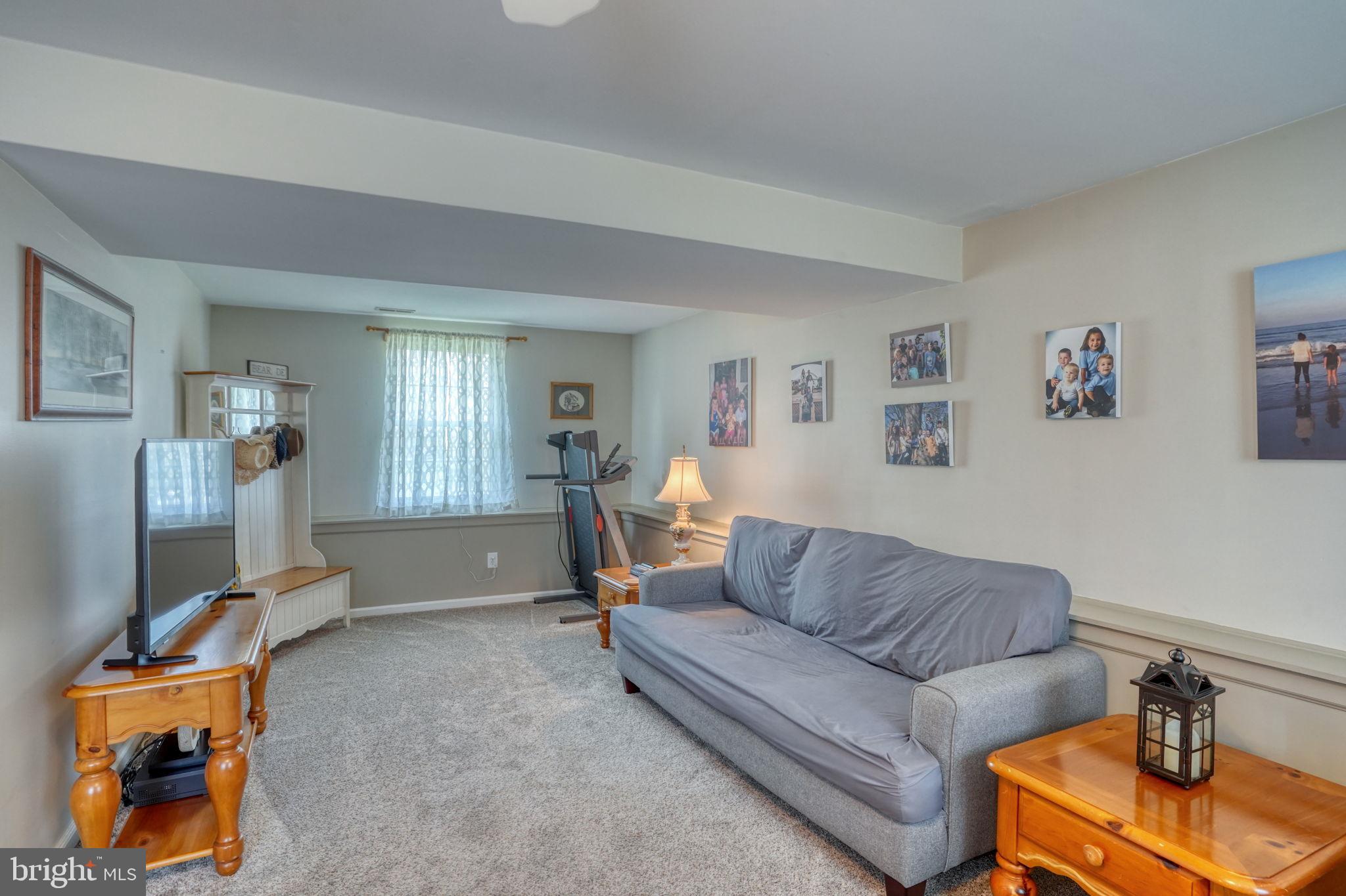 CHANDELEUR WOODS - Residential