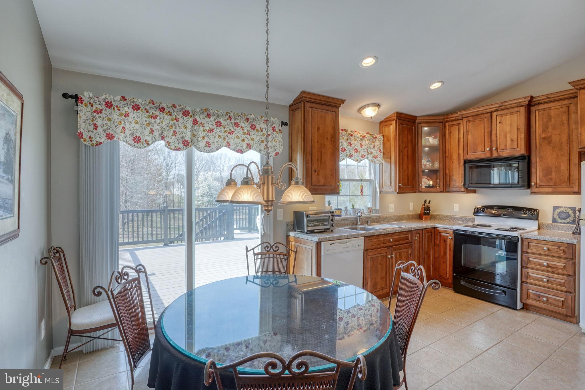 CHANDELEUR WOODS - Residential