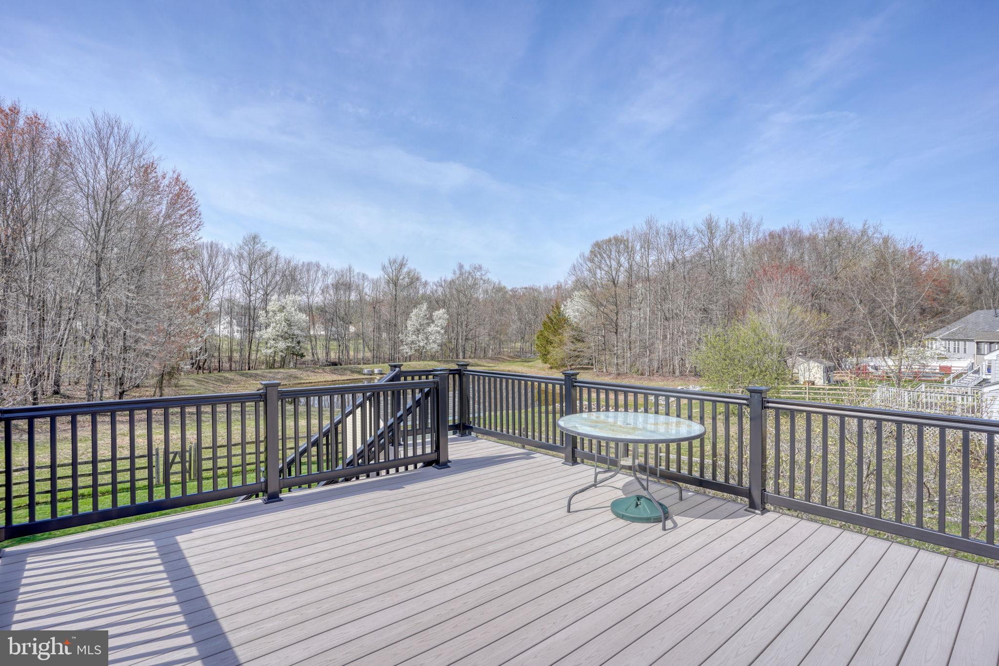 CHANDELEUR WOODS - Residential