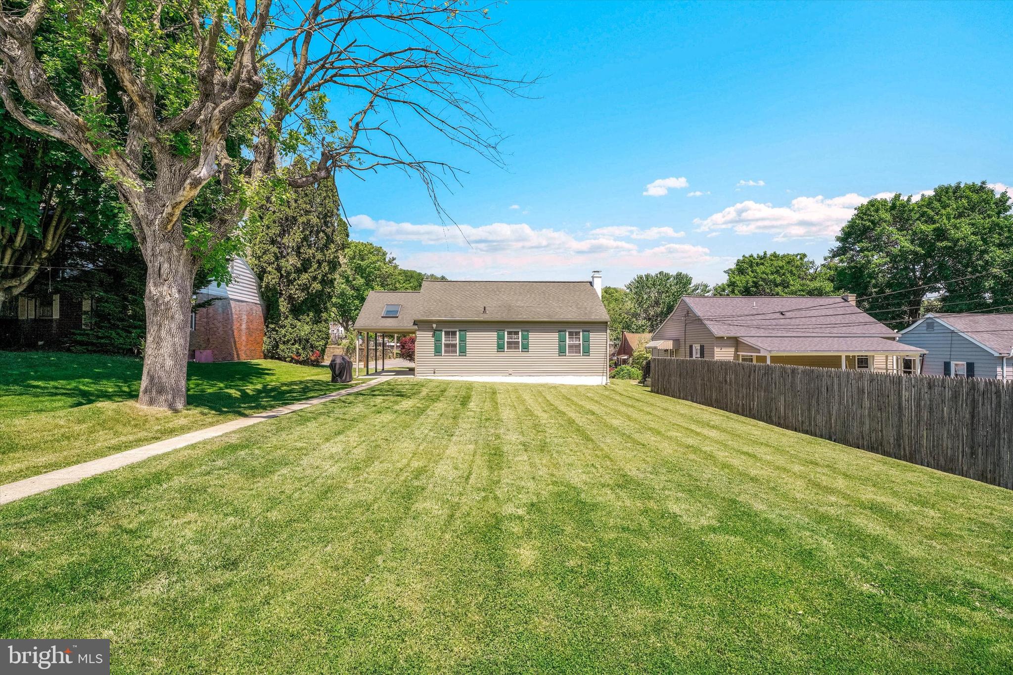 VALLEY VIEW - Residential