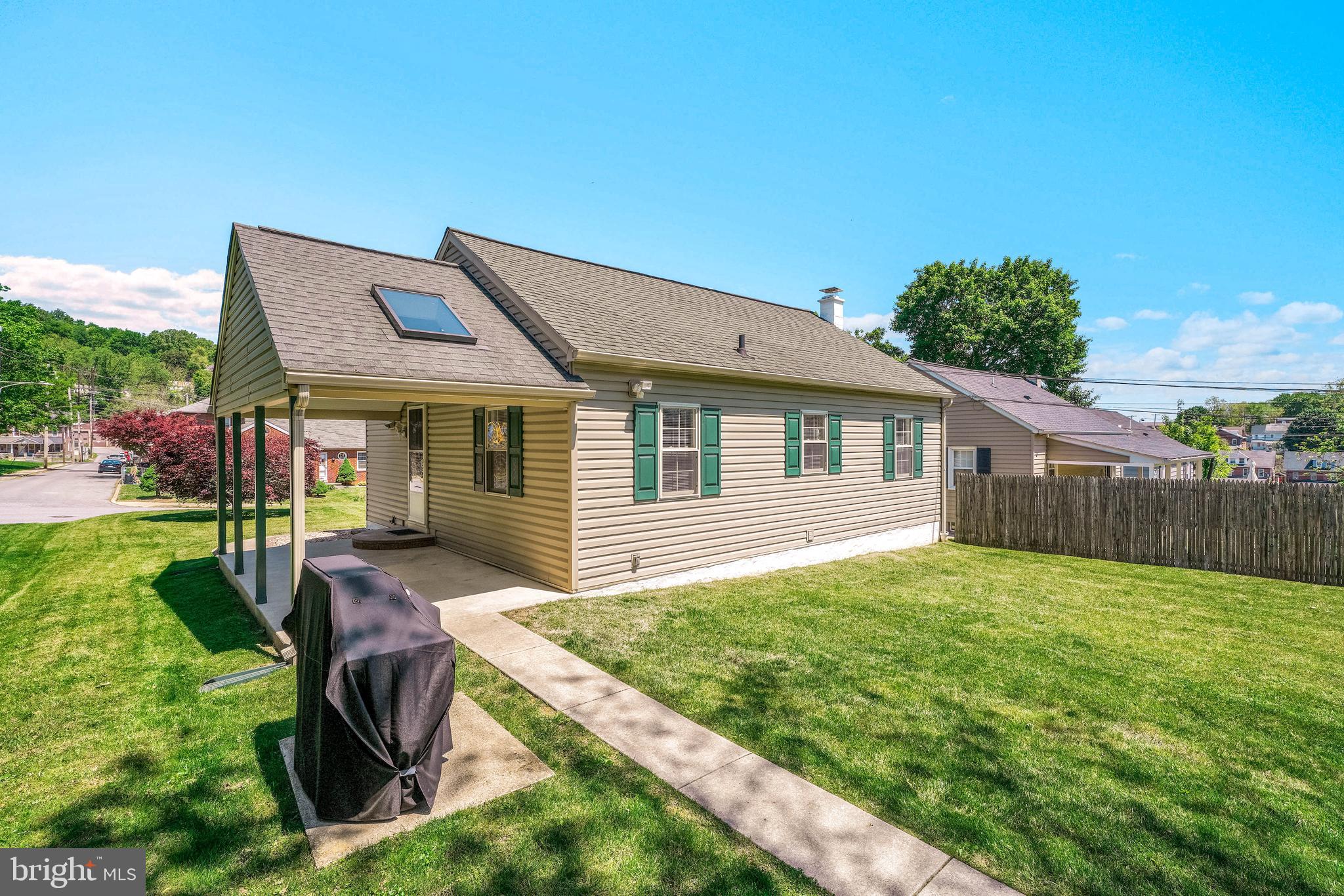 VALLEY VIEW - Residential