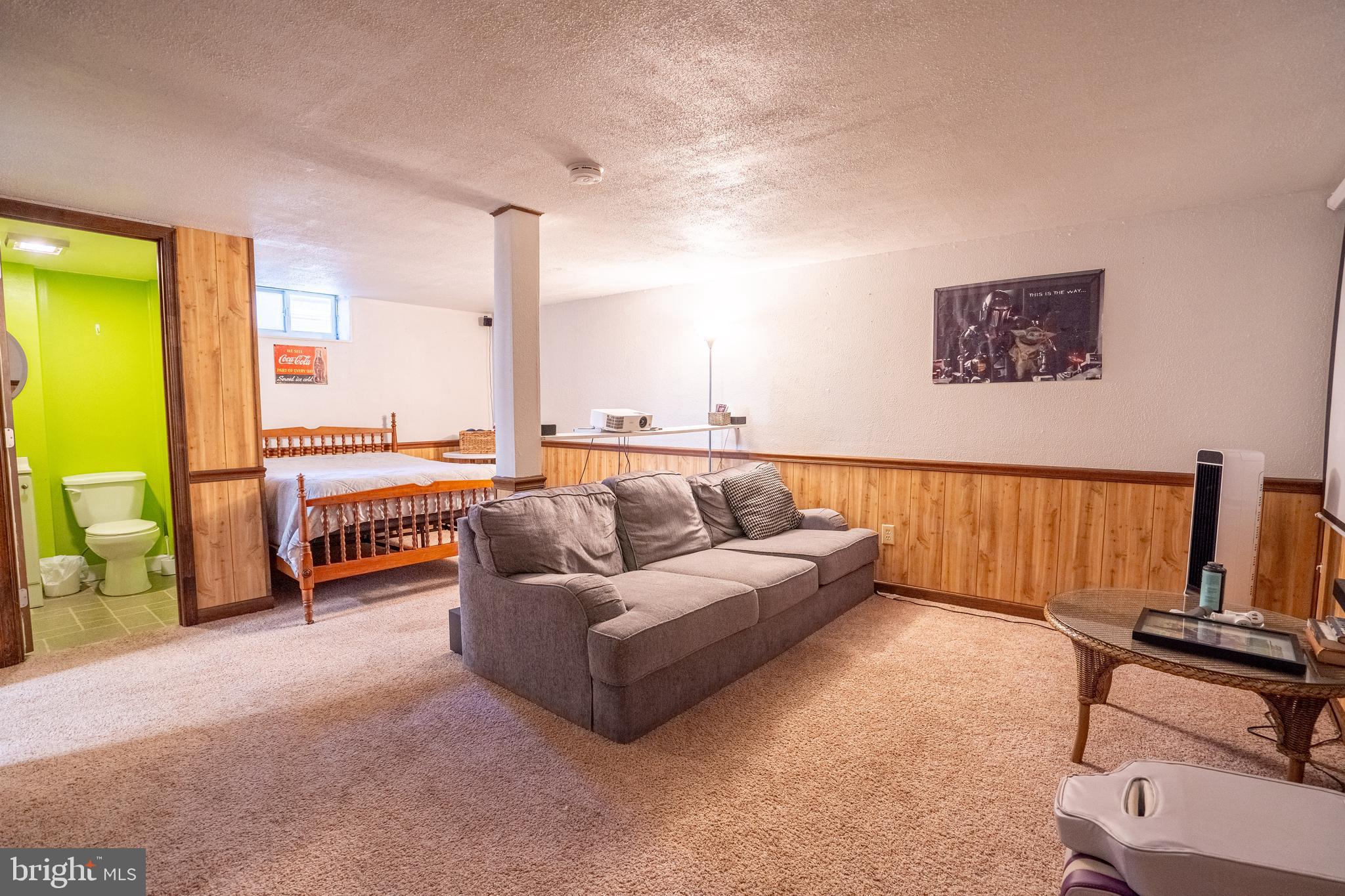 ORCHARD HILLS - Residential