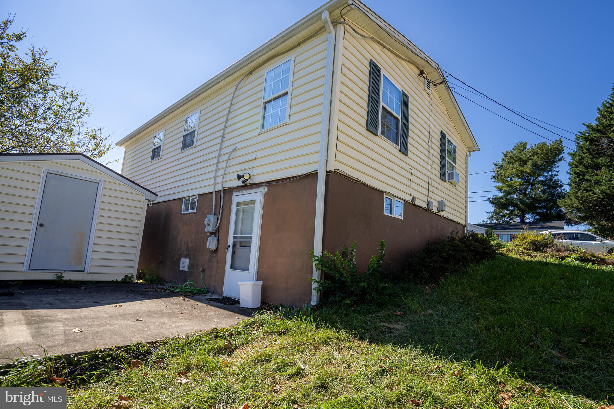 ORCHARD HILLS - Residential