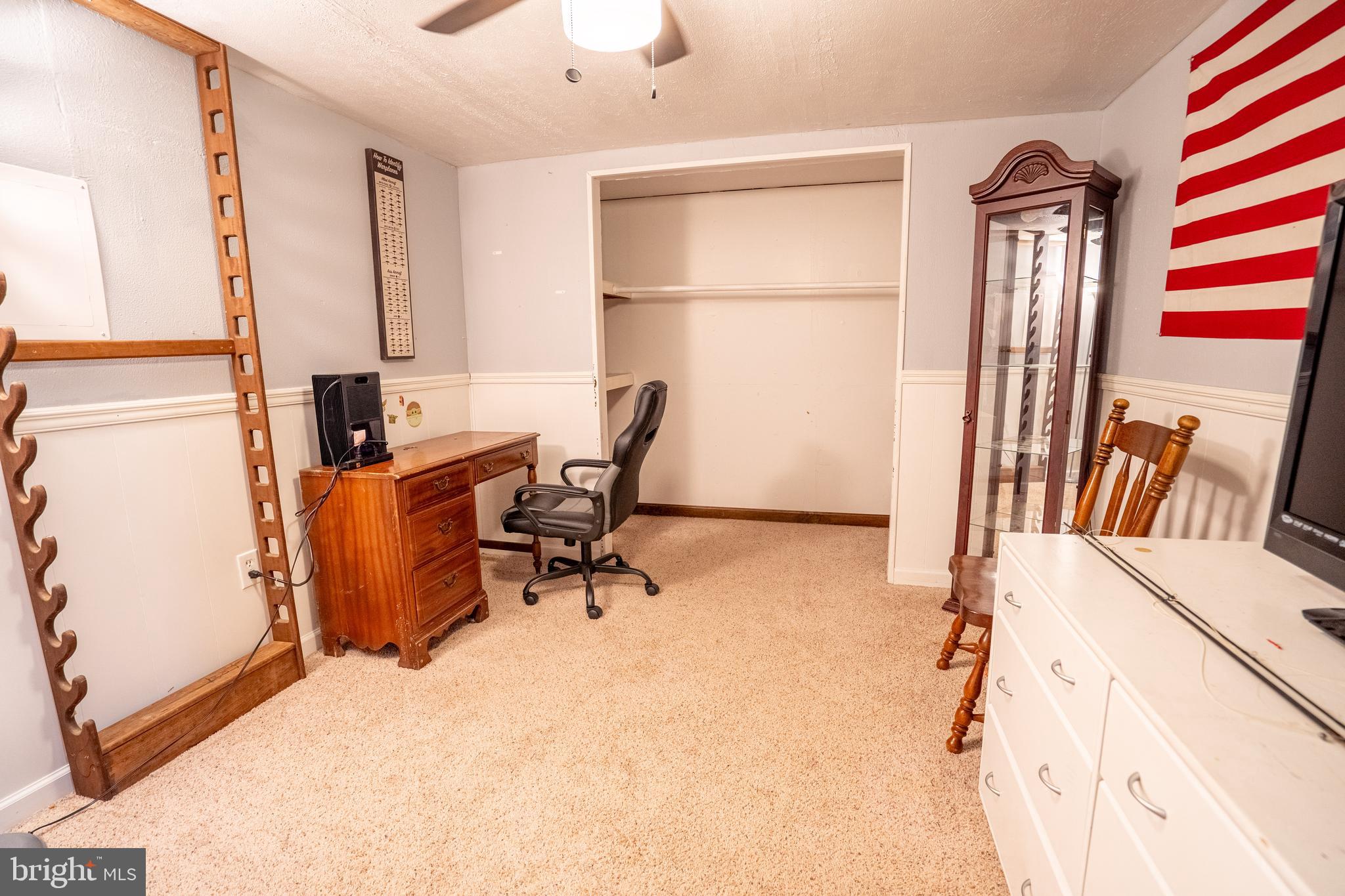 ORCHARD HILLS - Residential