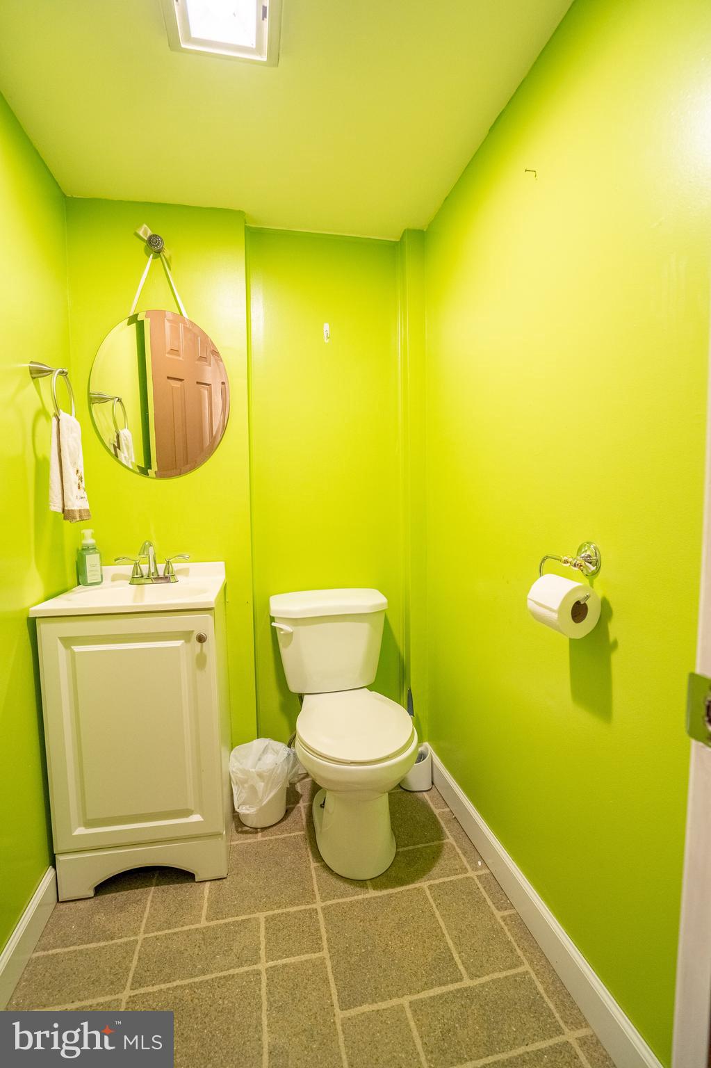 ORCHARD HILLS - Residential