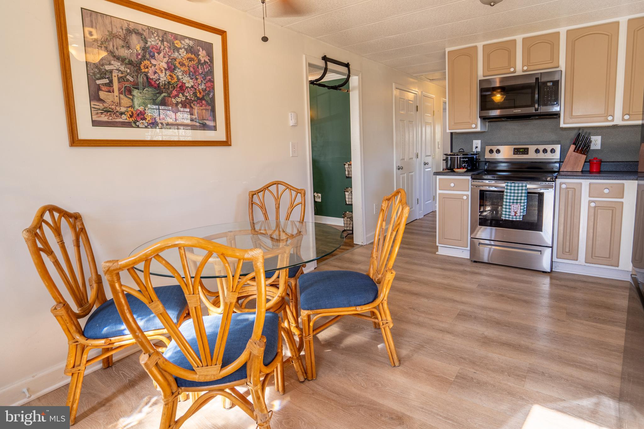 ORCHARD HILLS - Residential