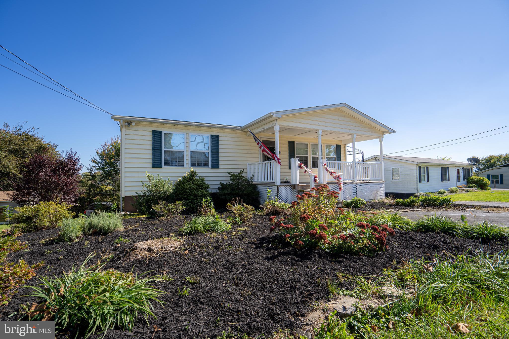 ORCHARD HILLS - Residential