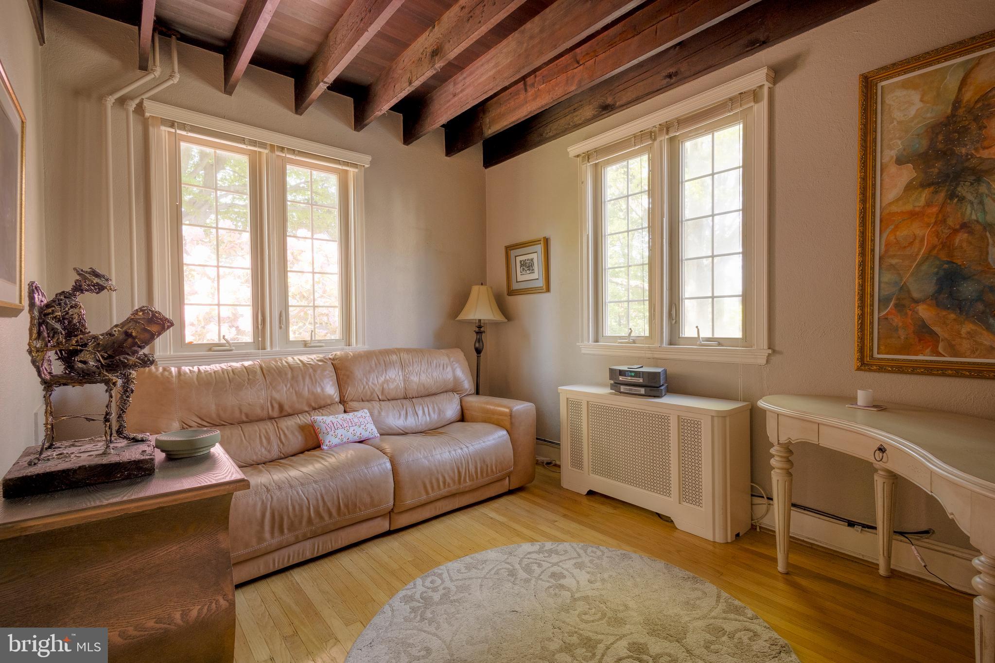 ELKINS PARK - Residential
