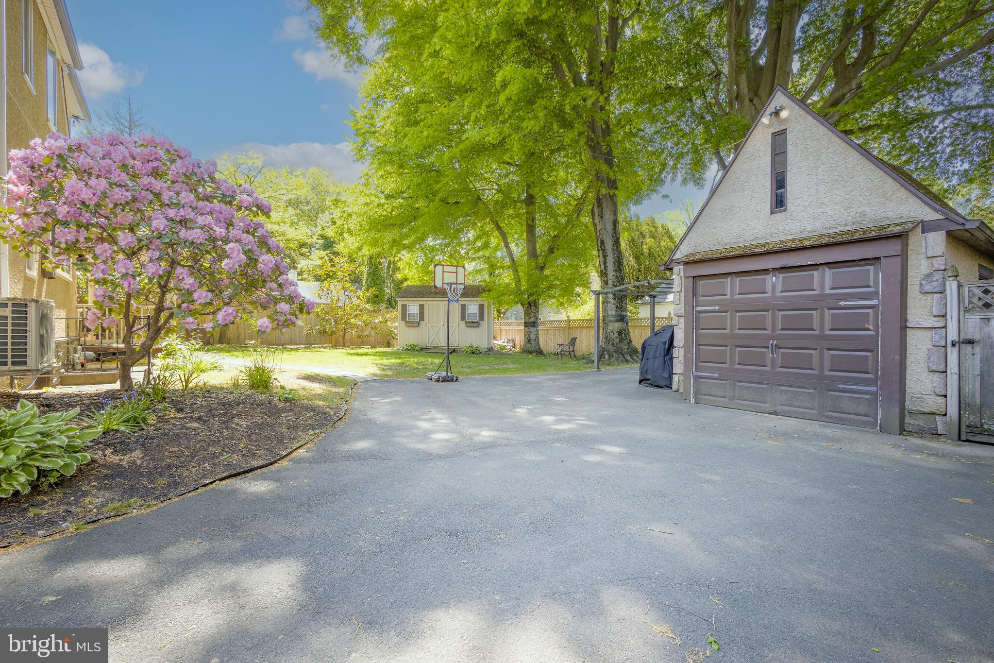 ELKINS PARK - Residential