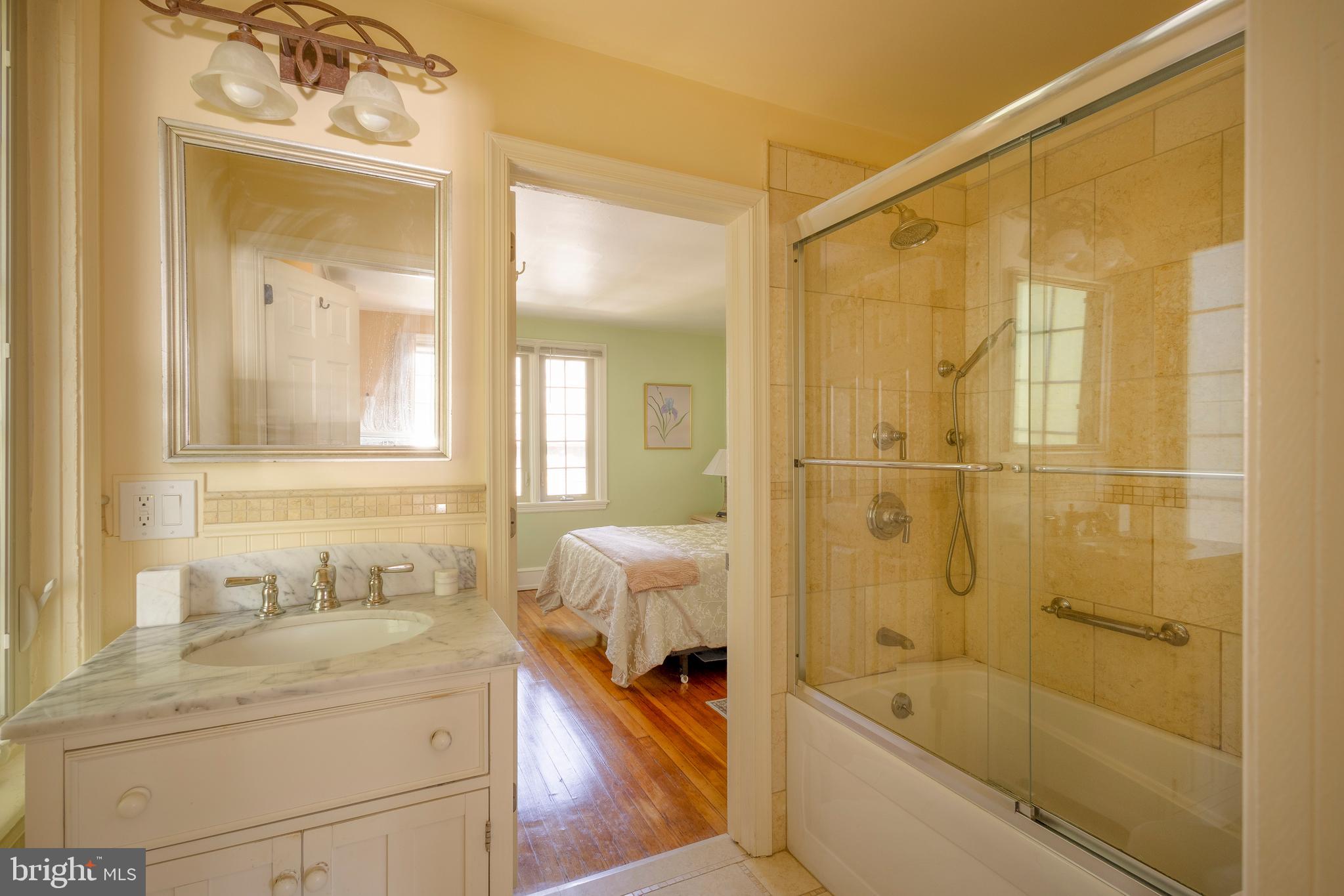 ELKINS PARK - Residential