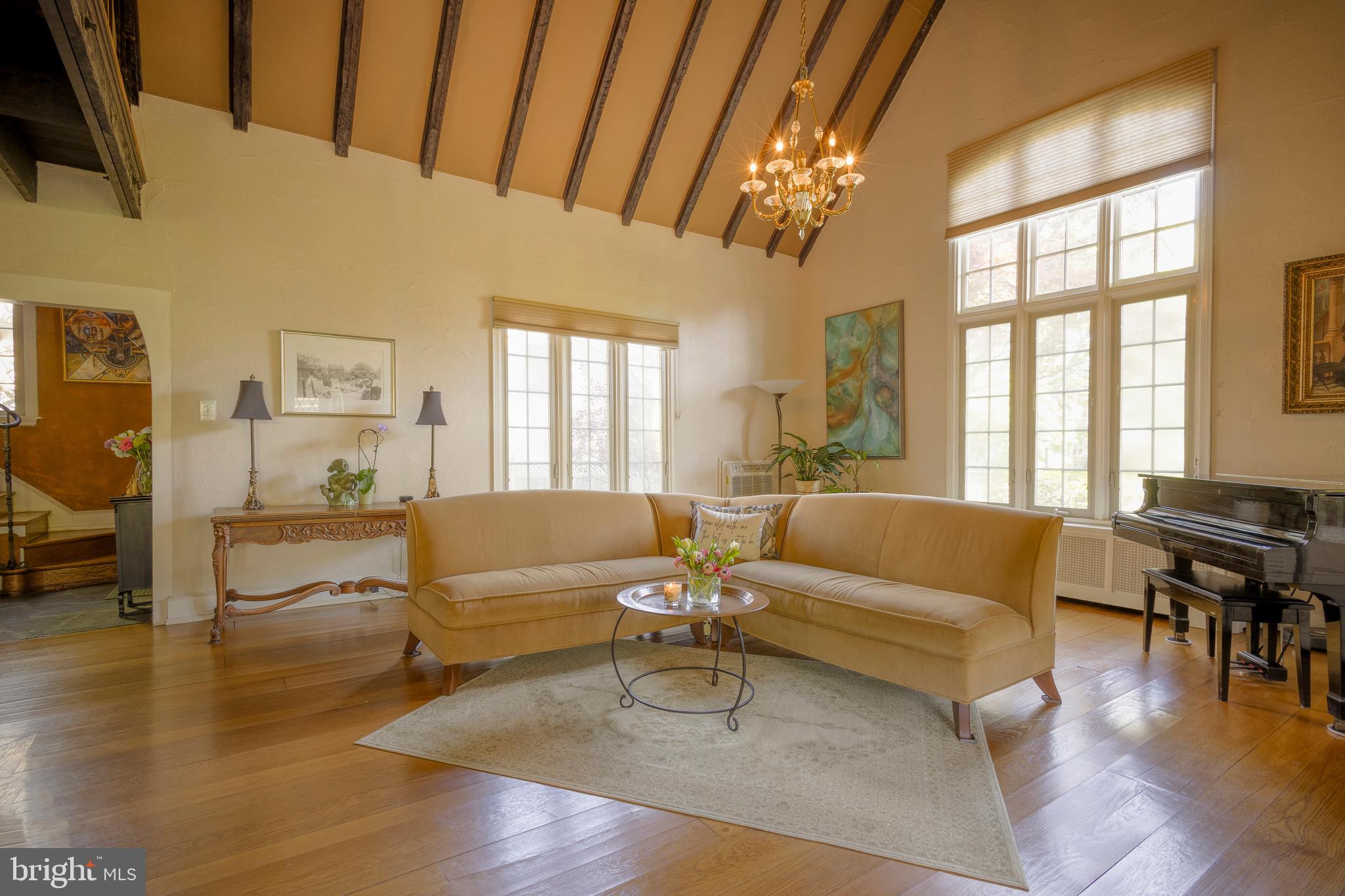 ELKINS PARK - Residential