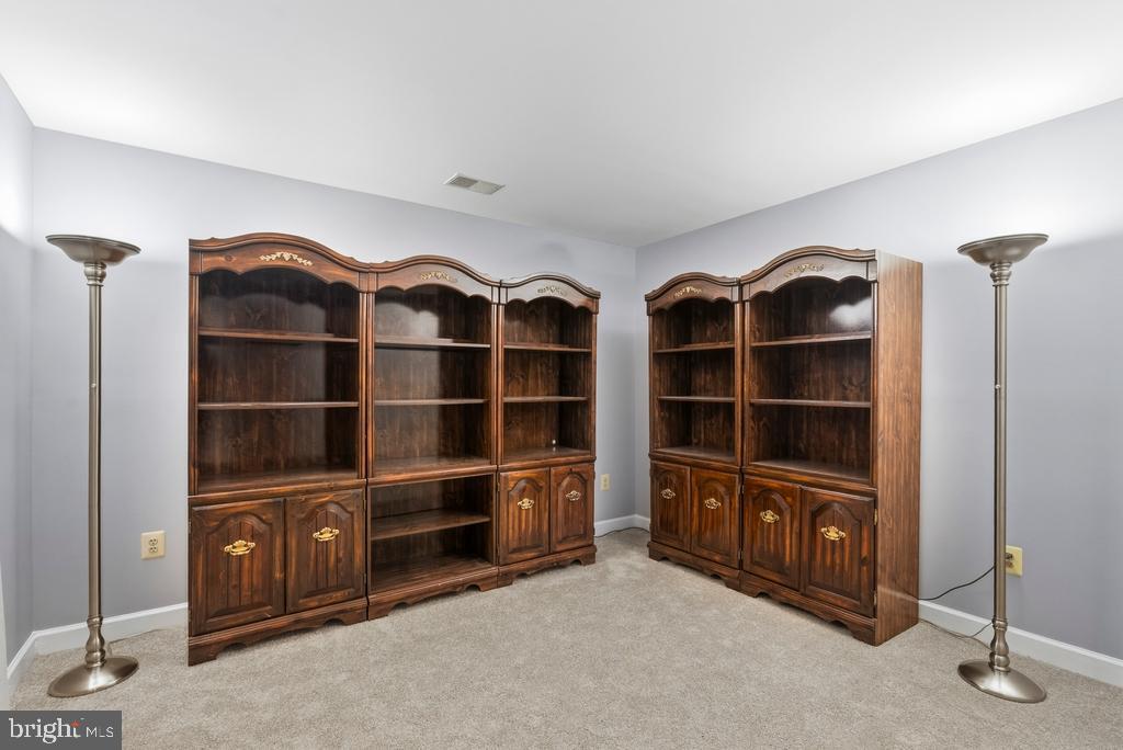 HADLEY FARMS - Residential