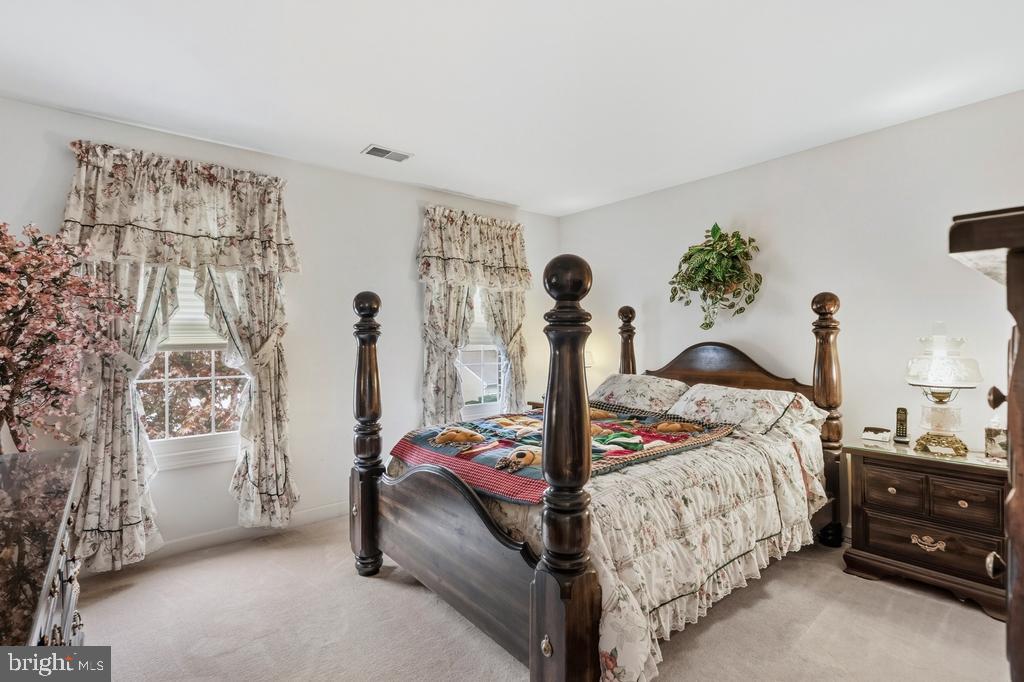 HADLEY FARMS - Residential