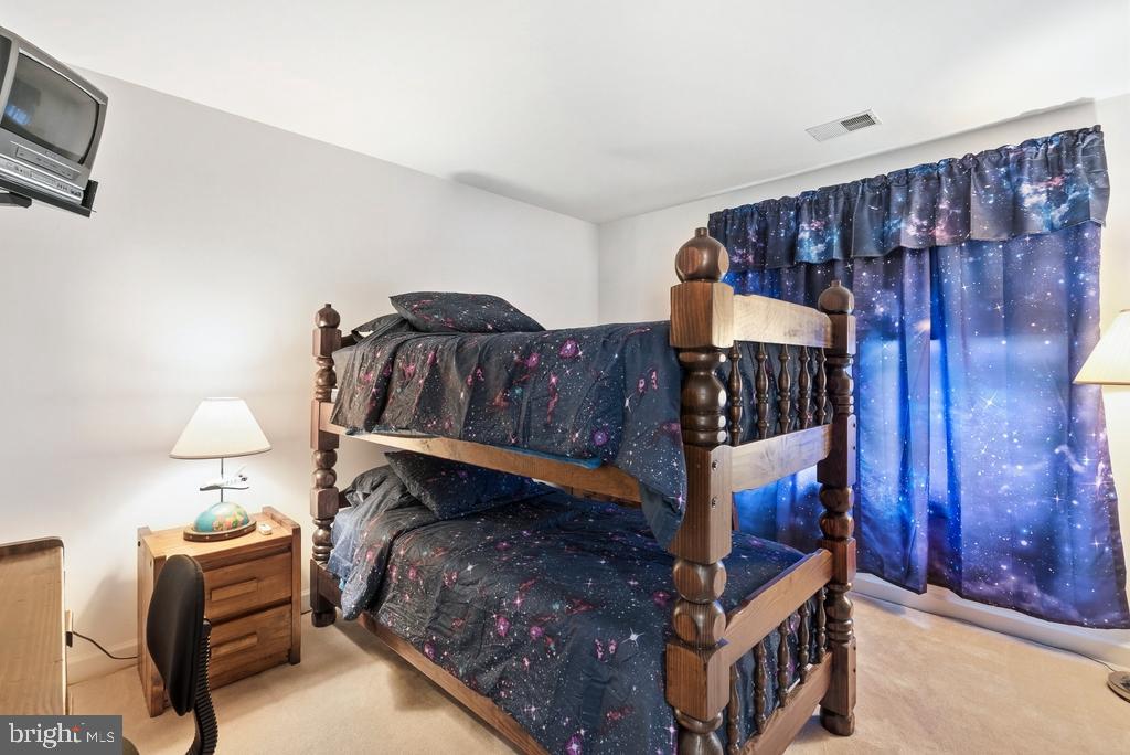 HADLEY FARMS - Residential