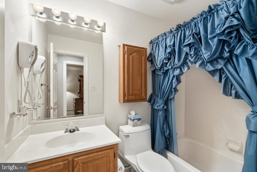 HADLEY FARMS - Residential