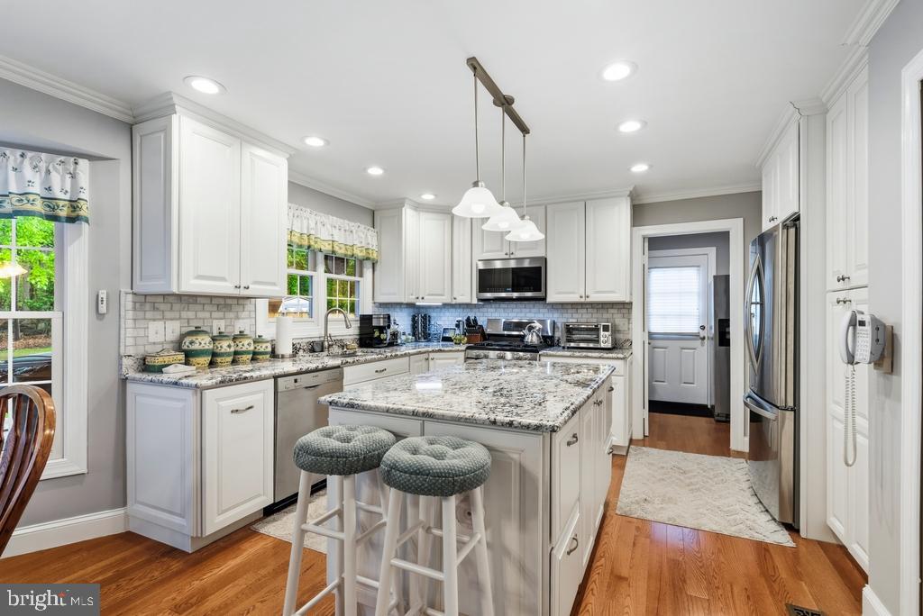 HADLEY FARMS - Residential