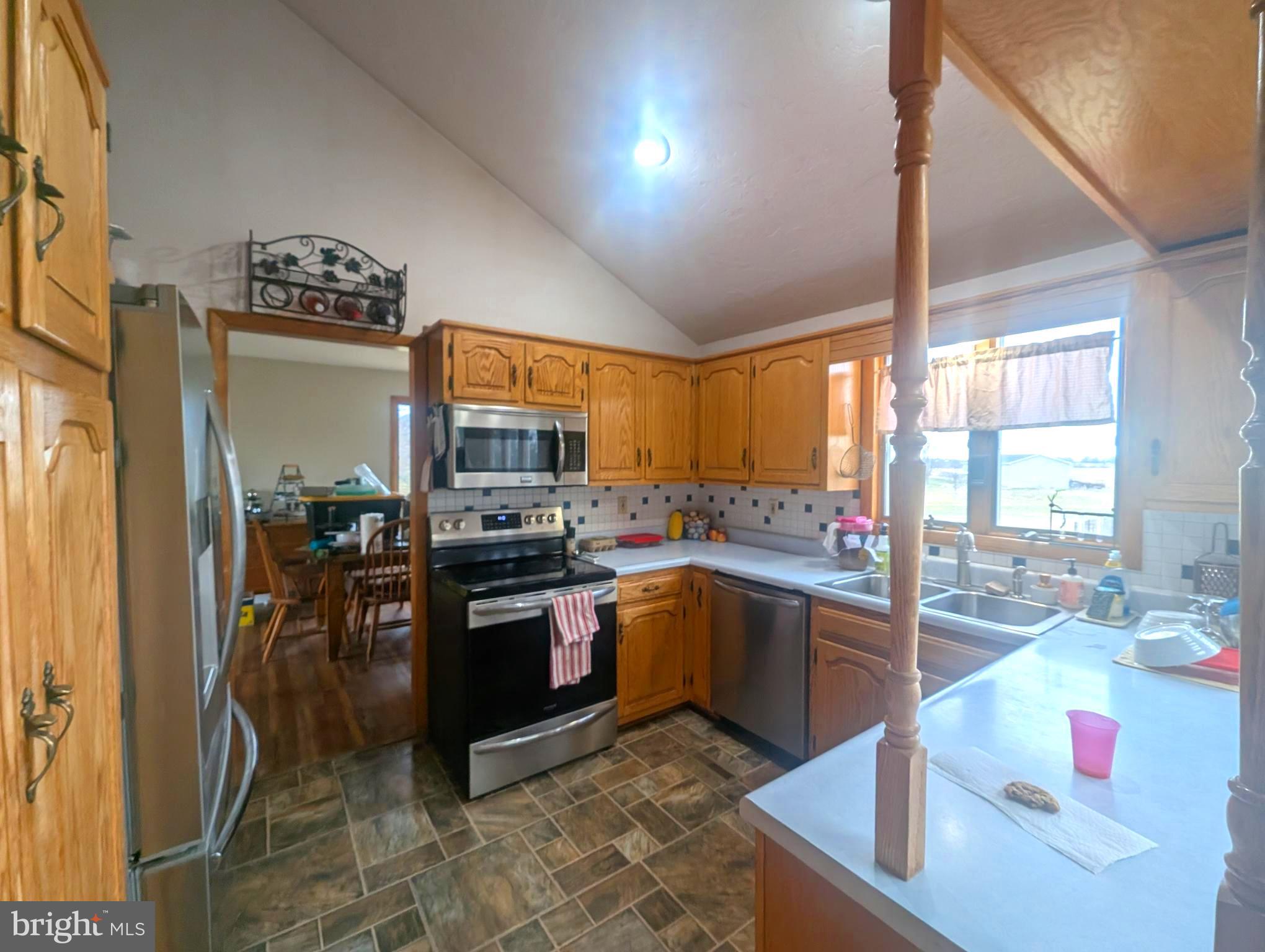 NONE, RURAL - Residential