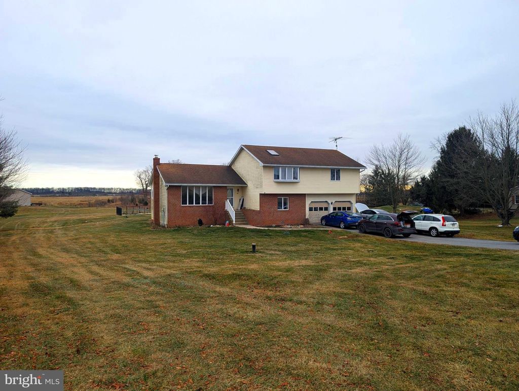 Photo of 485 Winding Brook Road, BIGLERVILLE, PA 17307 (MLS # PAAD2020986)