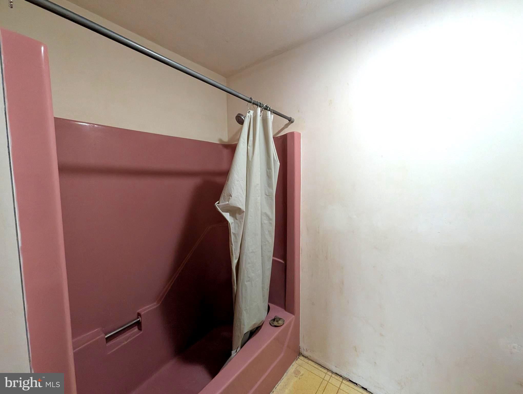 NONE, RURAL - Residential