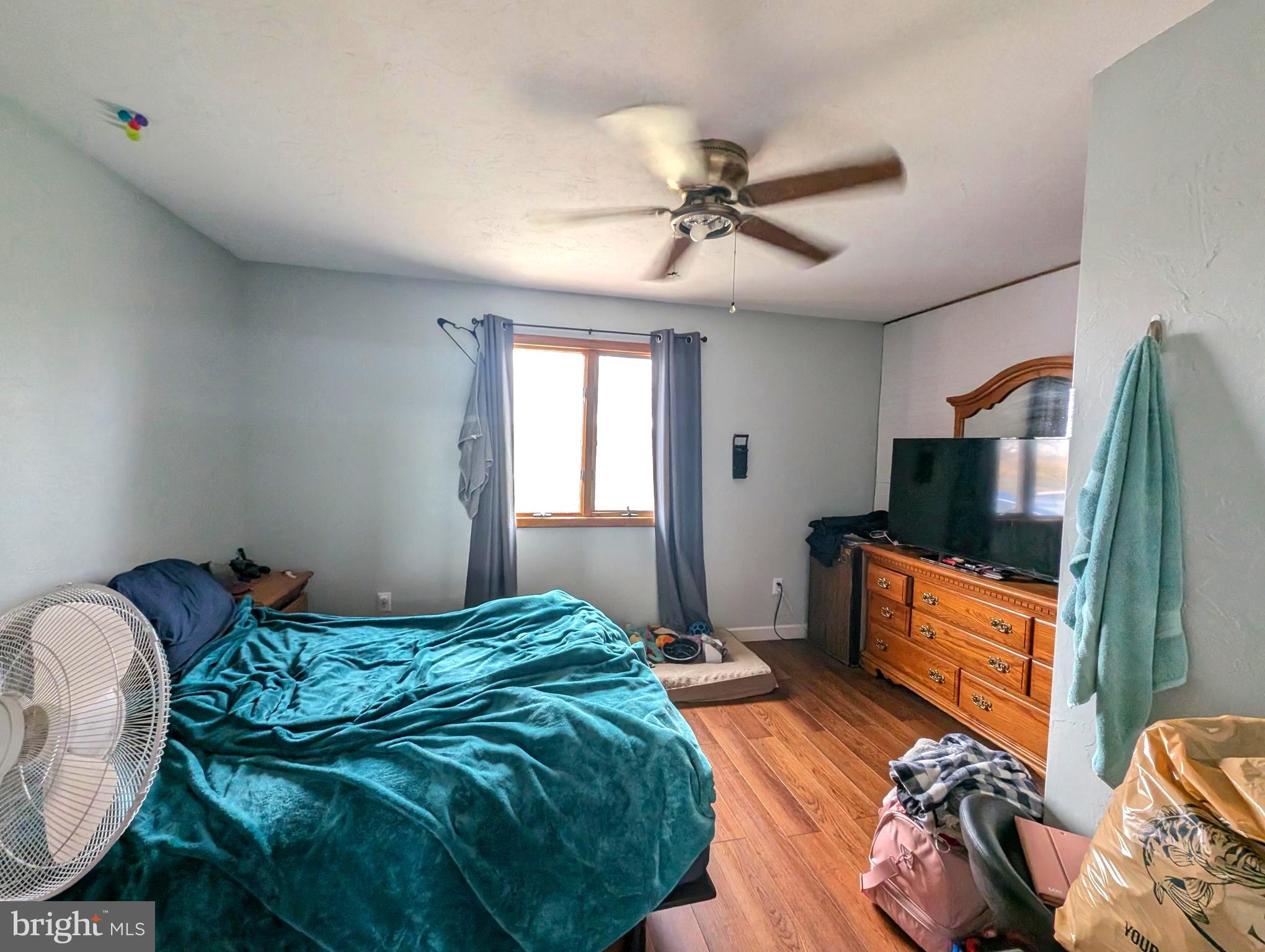 NONE, RURAL - Residential