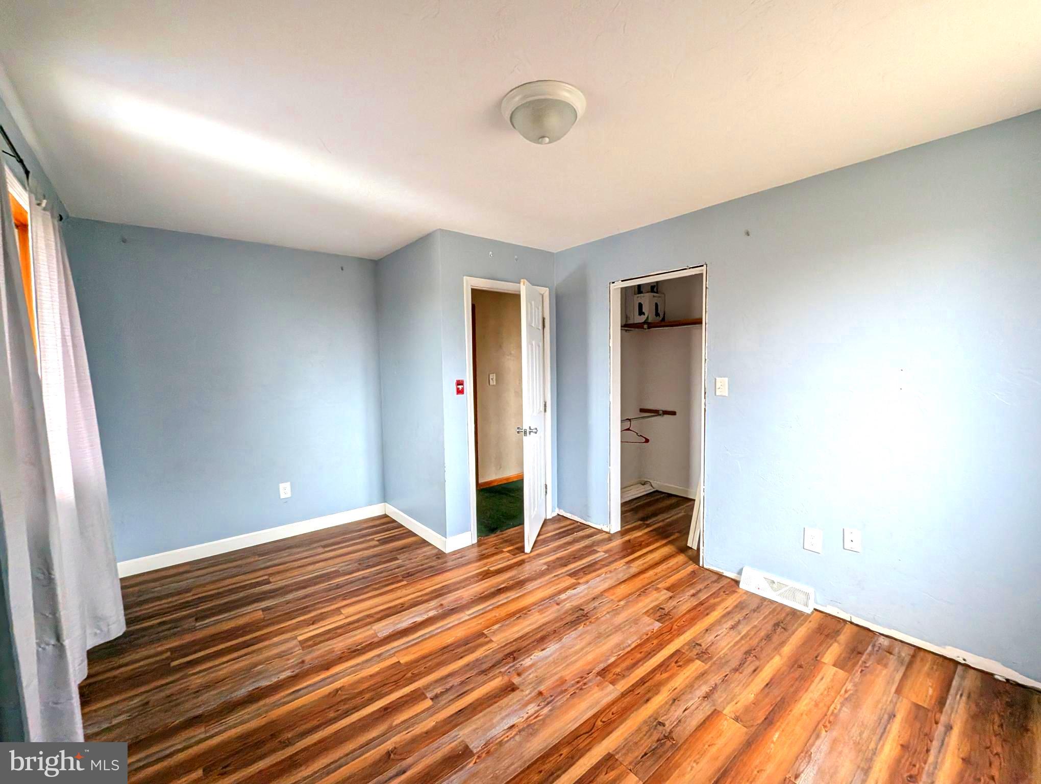 NONE, RURAL - Residential