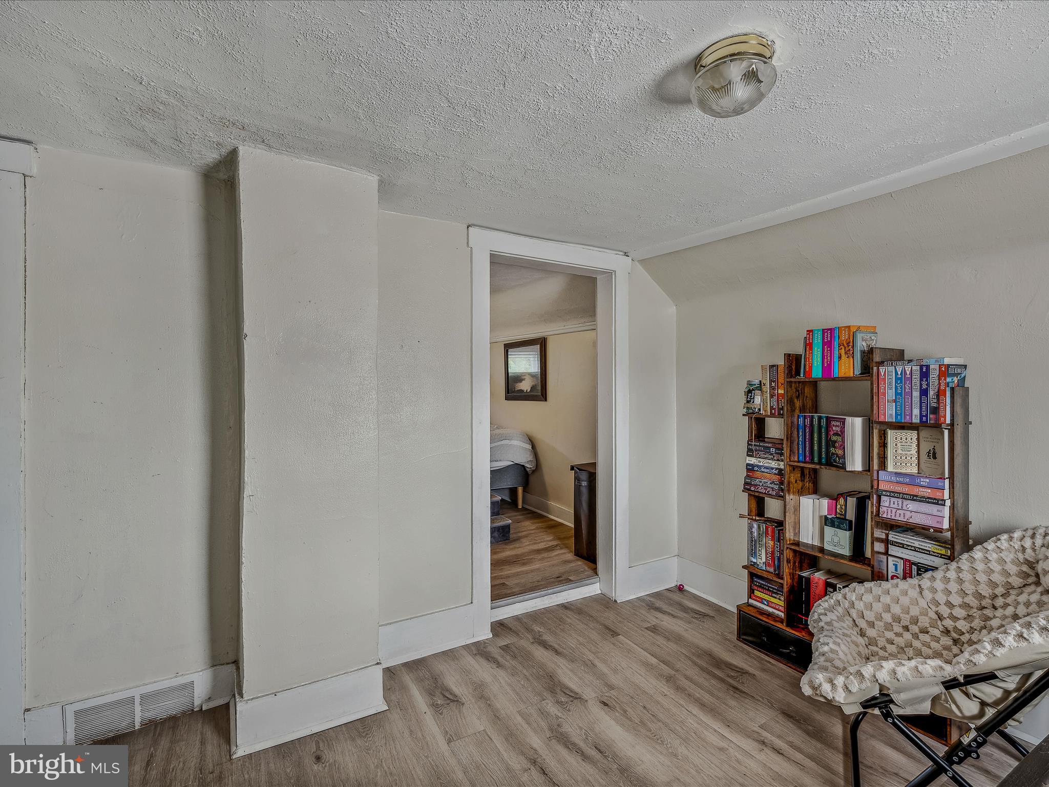 MARTINSBURG CITY - Residential