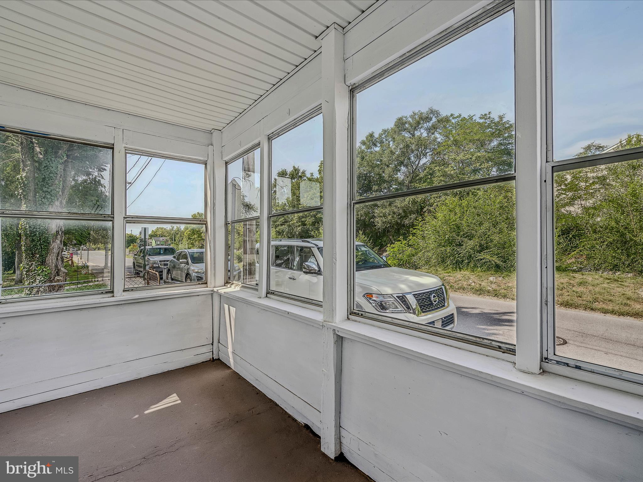 MARTINSBURG CITY - Residential